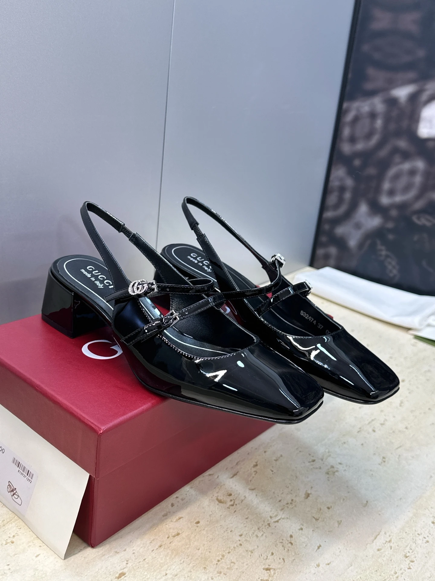 Gucci Sandals — ef72a6d9