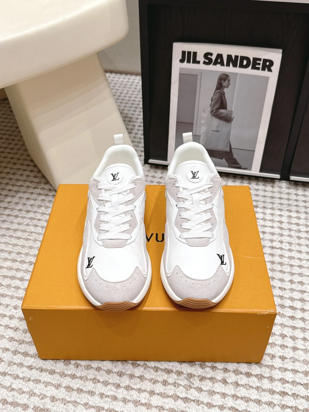 Louis Vuitton Sneakers — ce7c5fbb