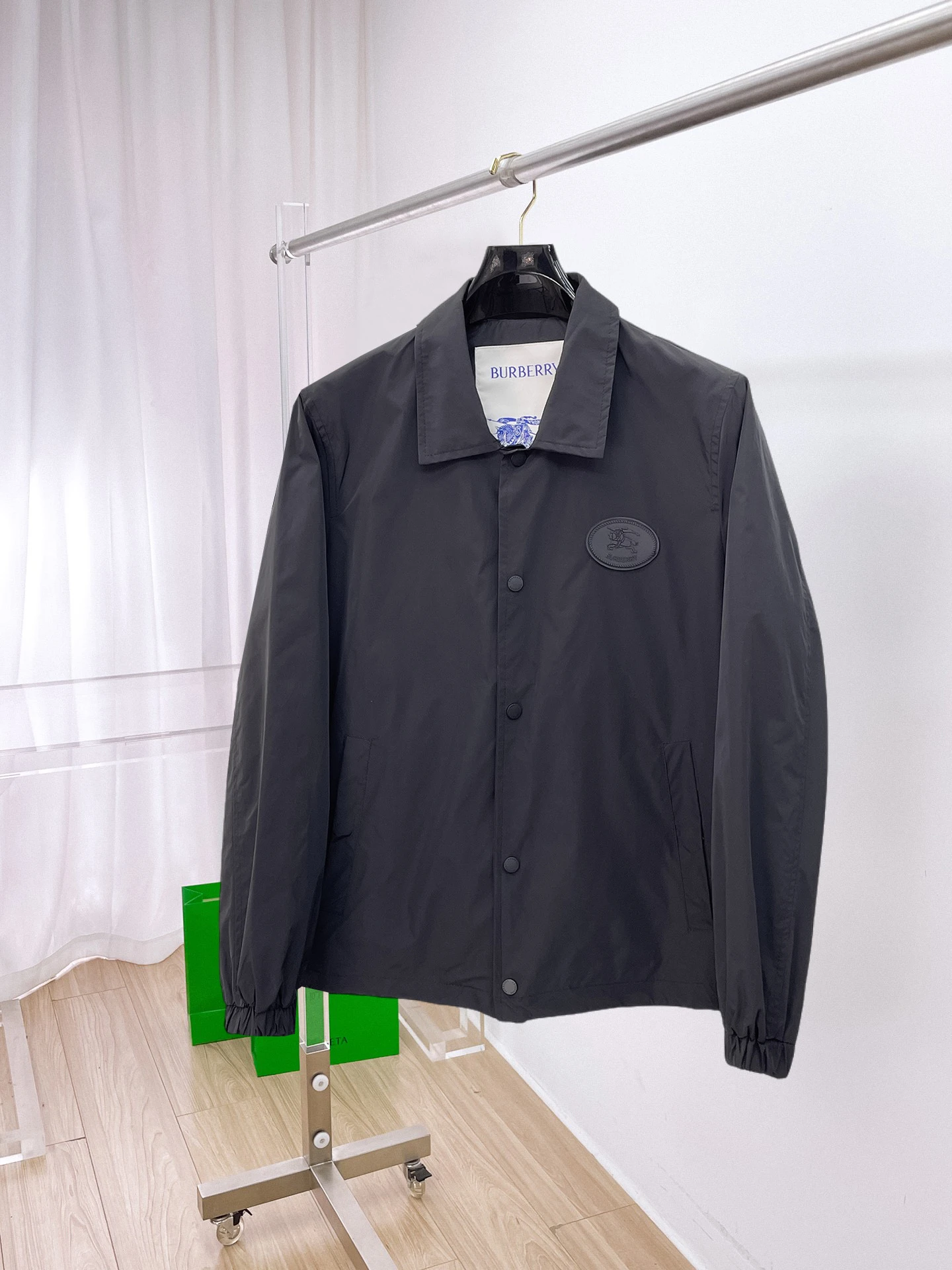 Burberry Jackets — 63f940a0