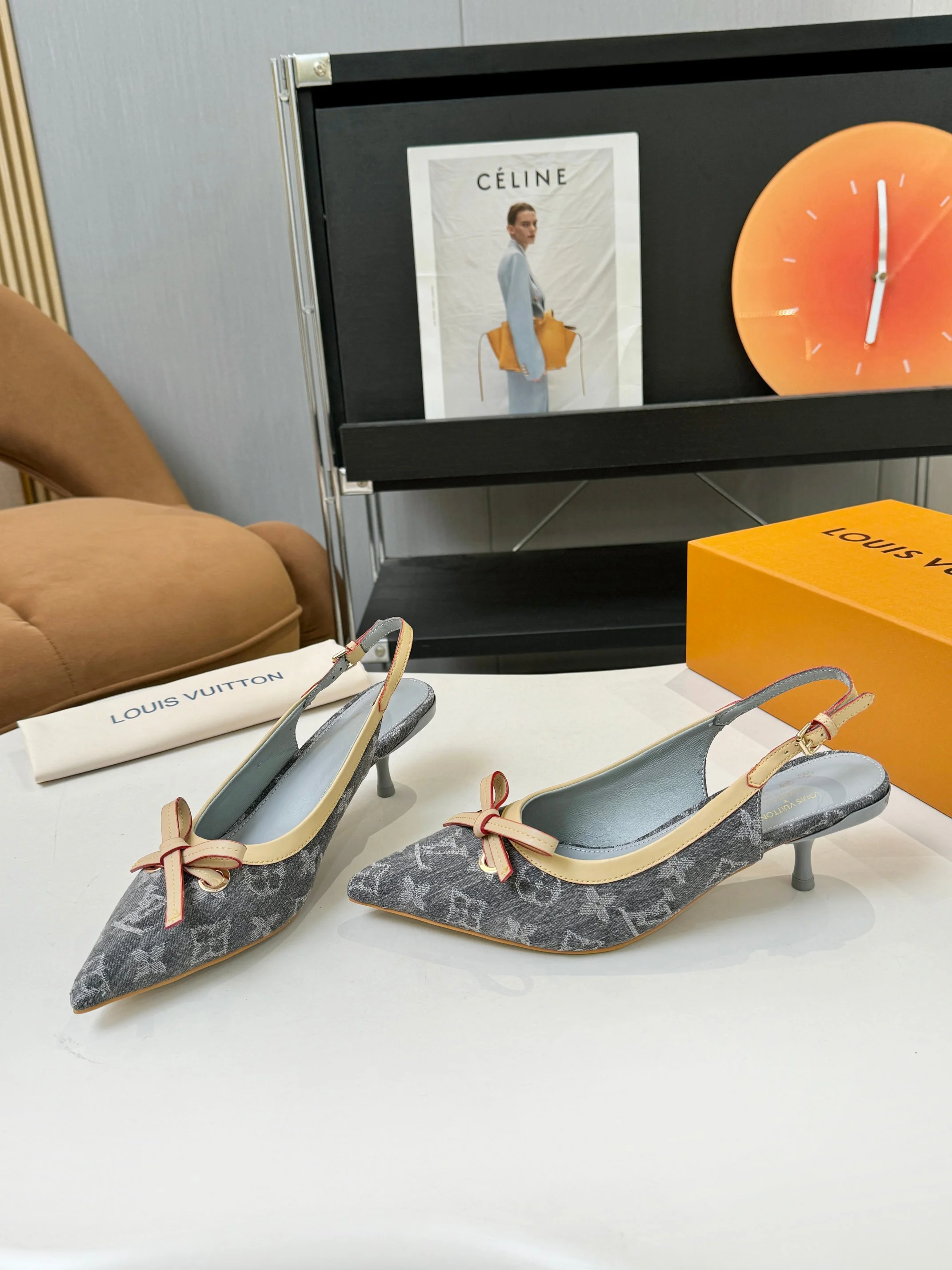 Louis Vuitton Sandals — 4baf56f2