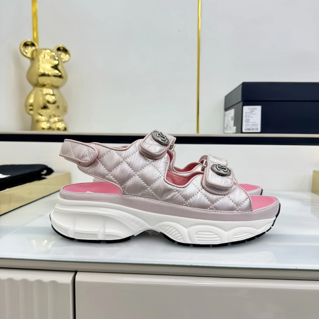 Chanel Slippers — 20796932