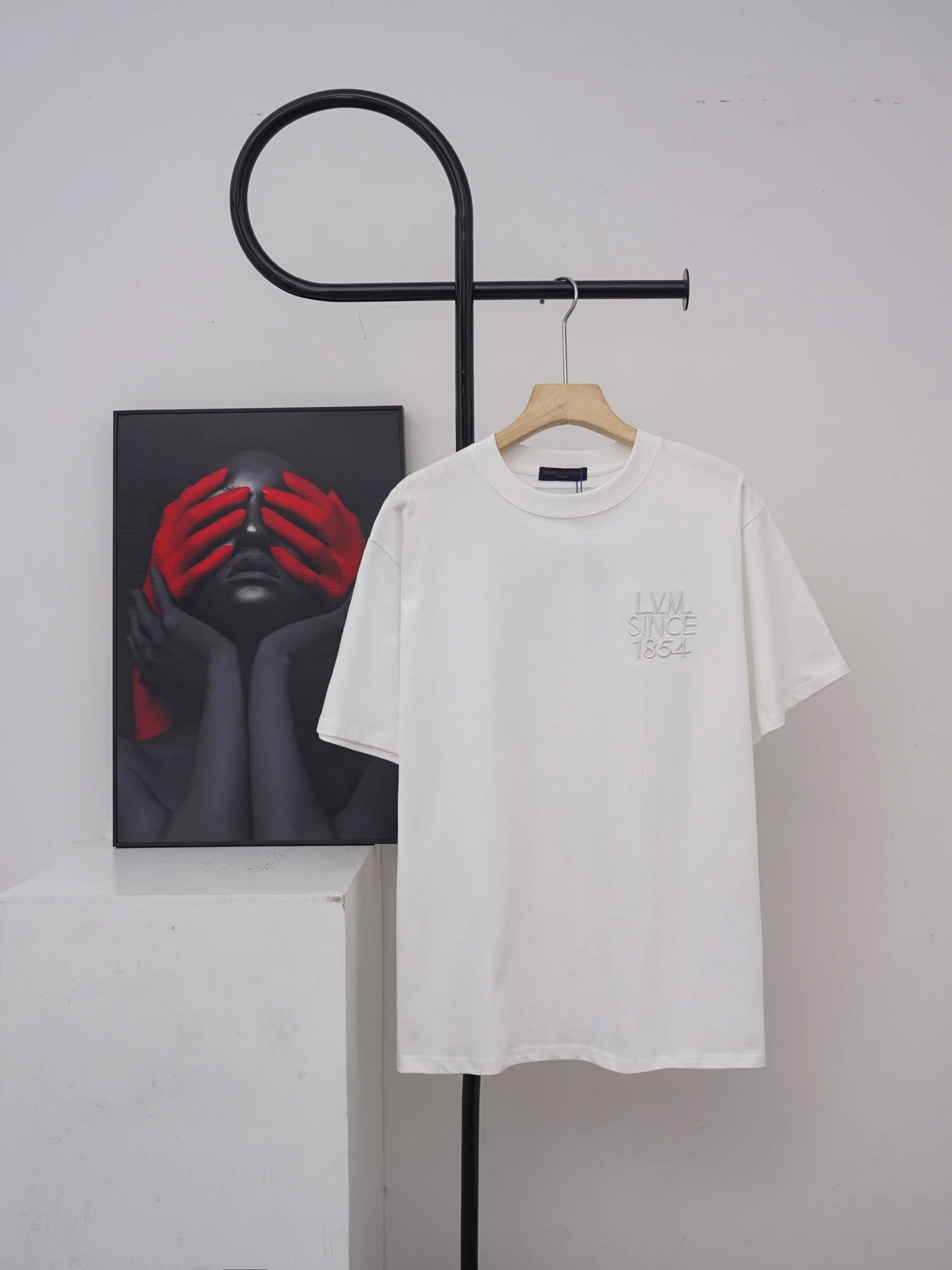 Louis Vuitton T-Shirt — 4567688d