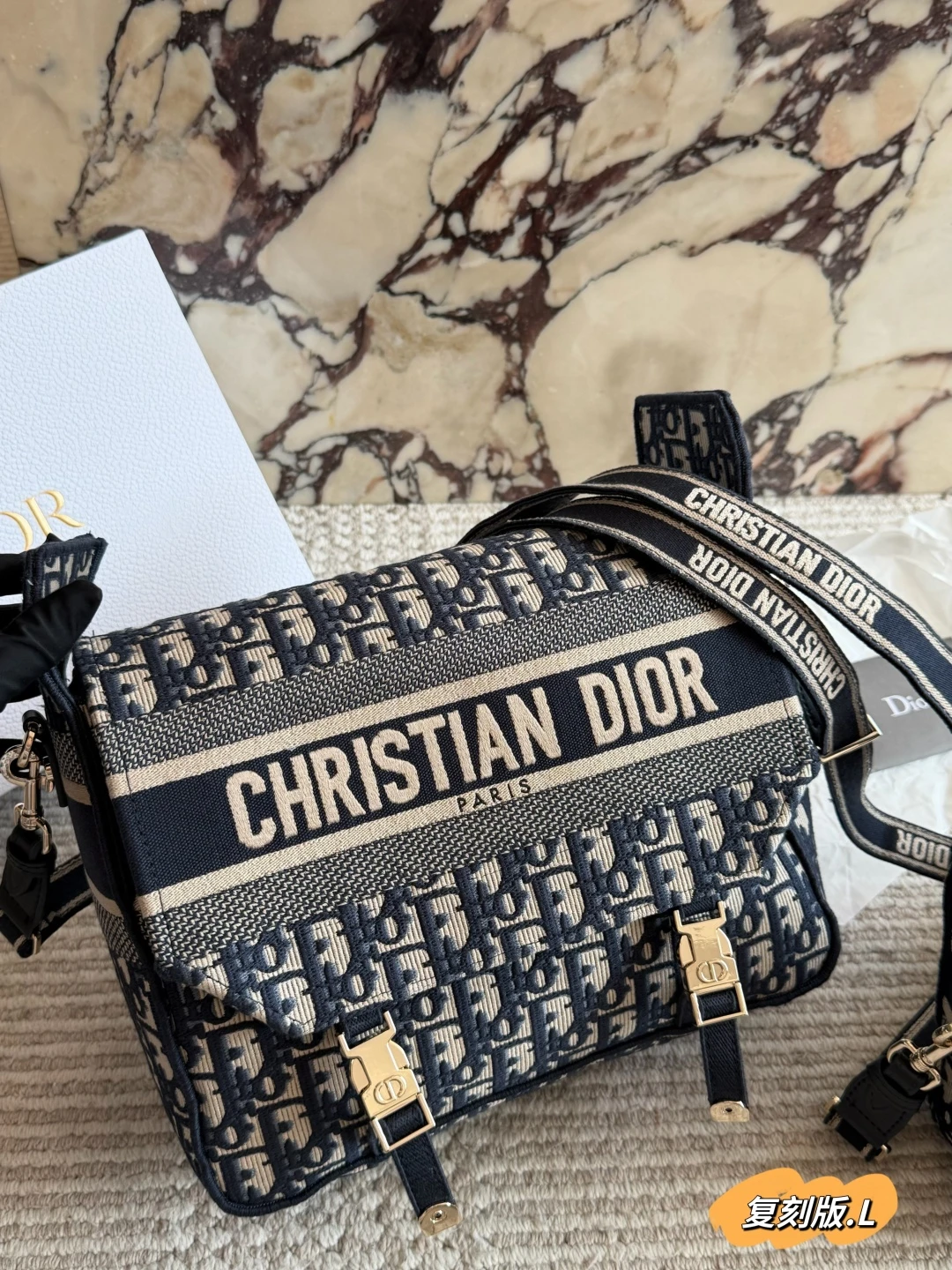 Dior Bag — 7003c5bd