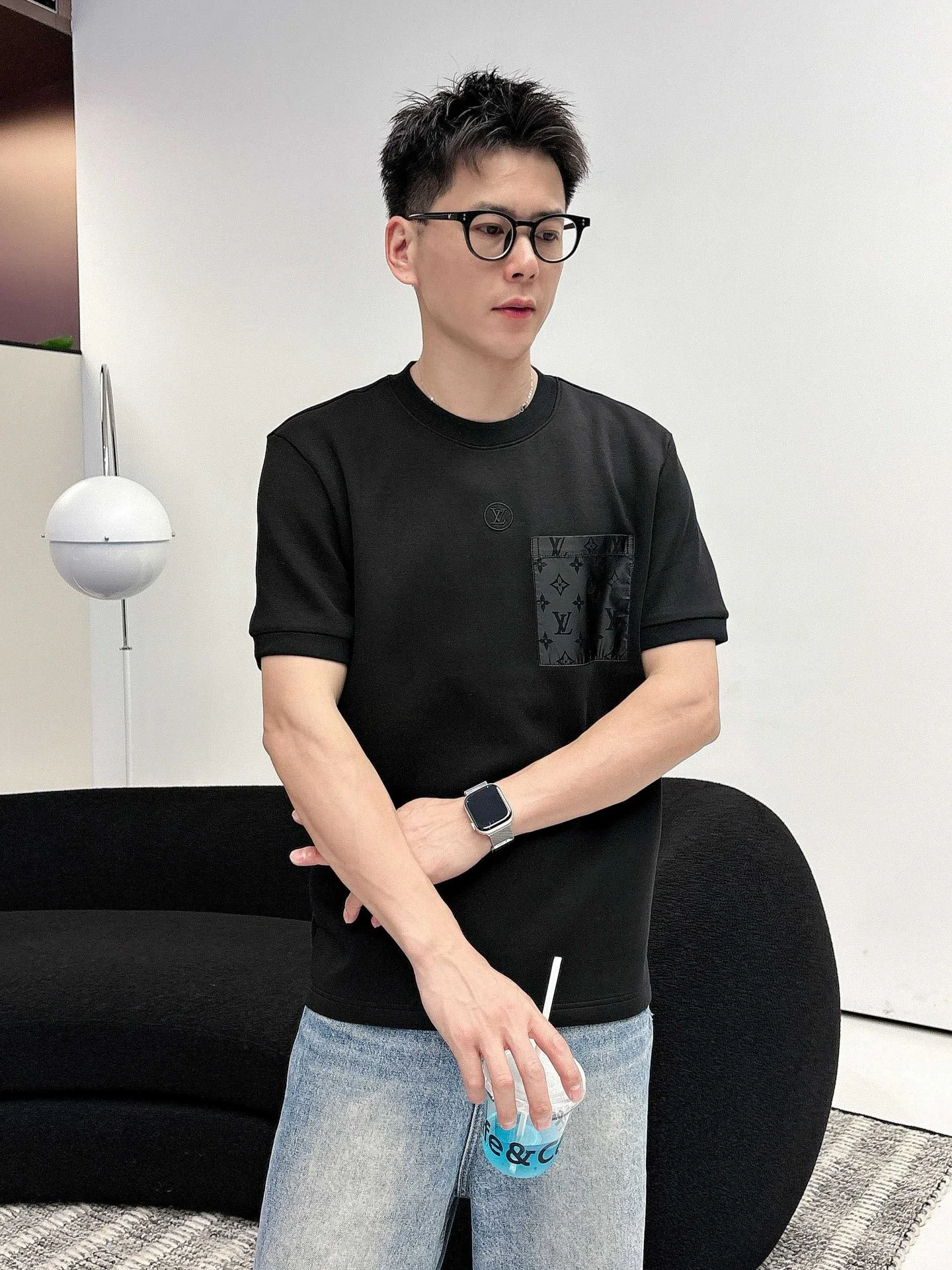 Louis Vuitton T-Shirt — 2823e4d3