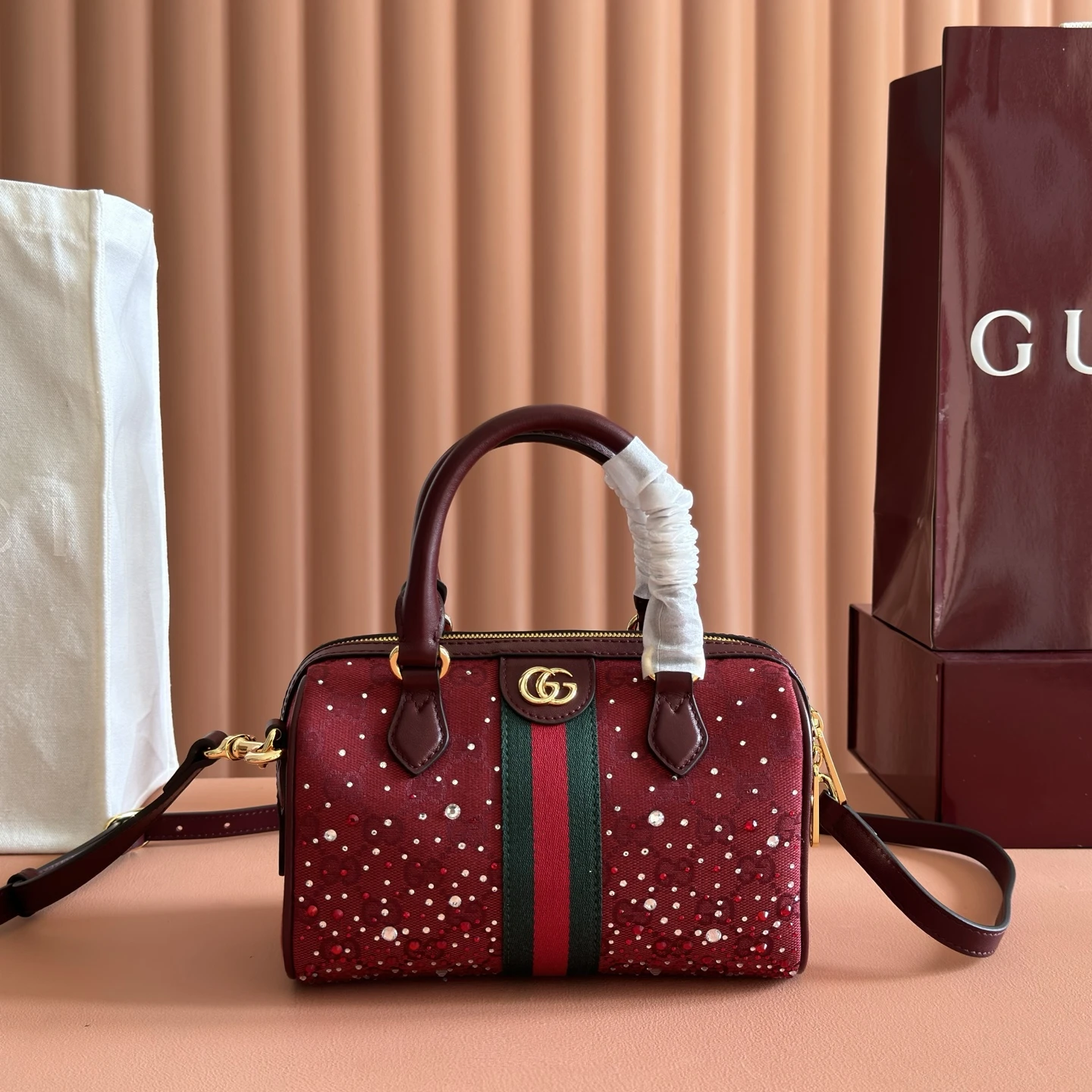 Gucci Bag — 39a7cb9c