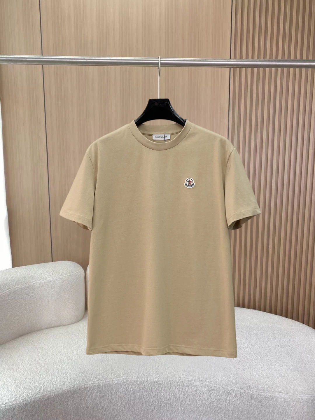 Moncler T-Shirt — 3062f63c