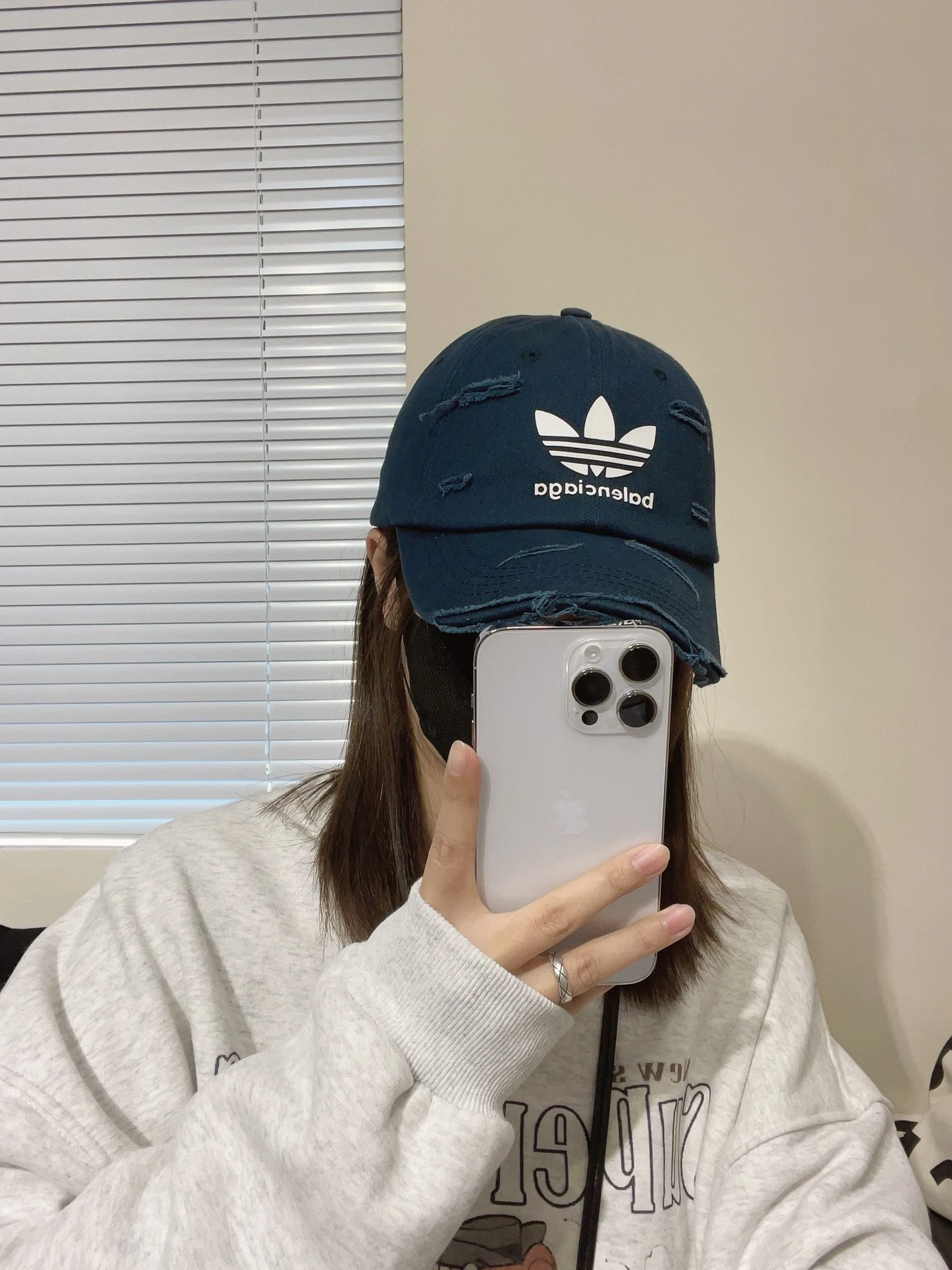 Balenciaga Hat — e8c25ec6