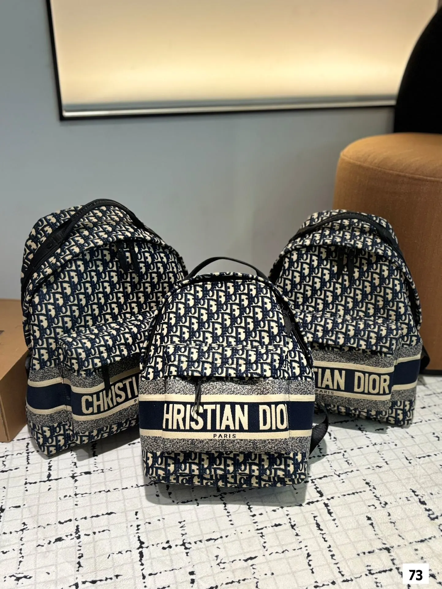 Dior Bag — f5ef7d42