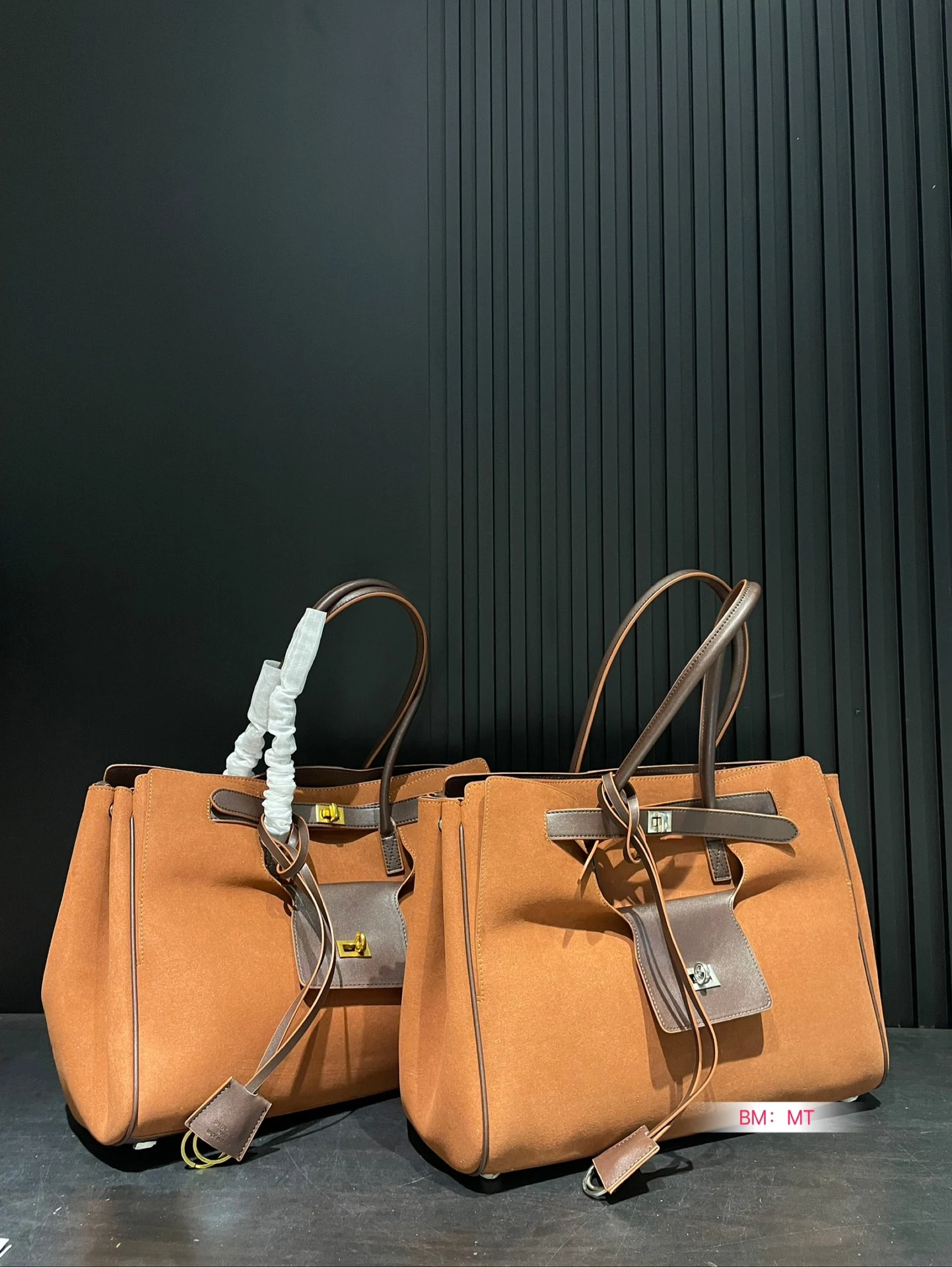 Balenciaga Bag — eae88379