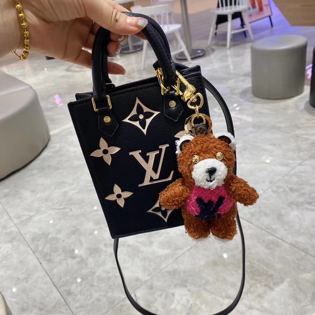 Louis Vuitton Bag — 90ff4324