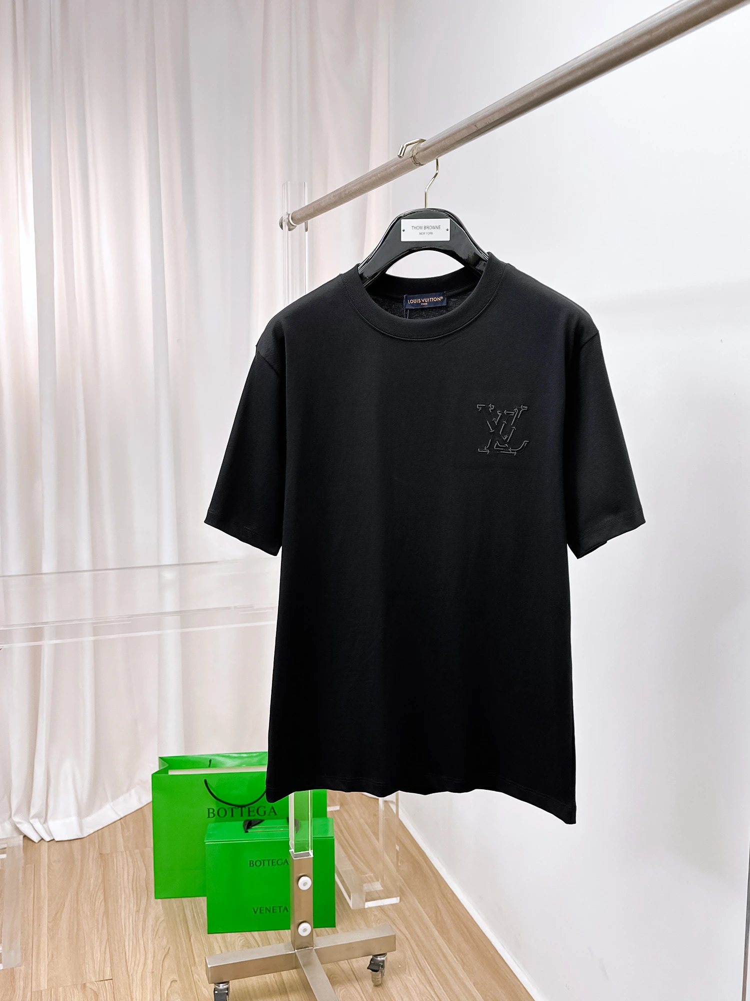 Louis Vuitton T-Shirt — 576296b0