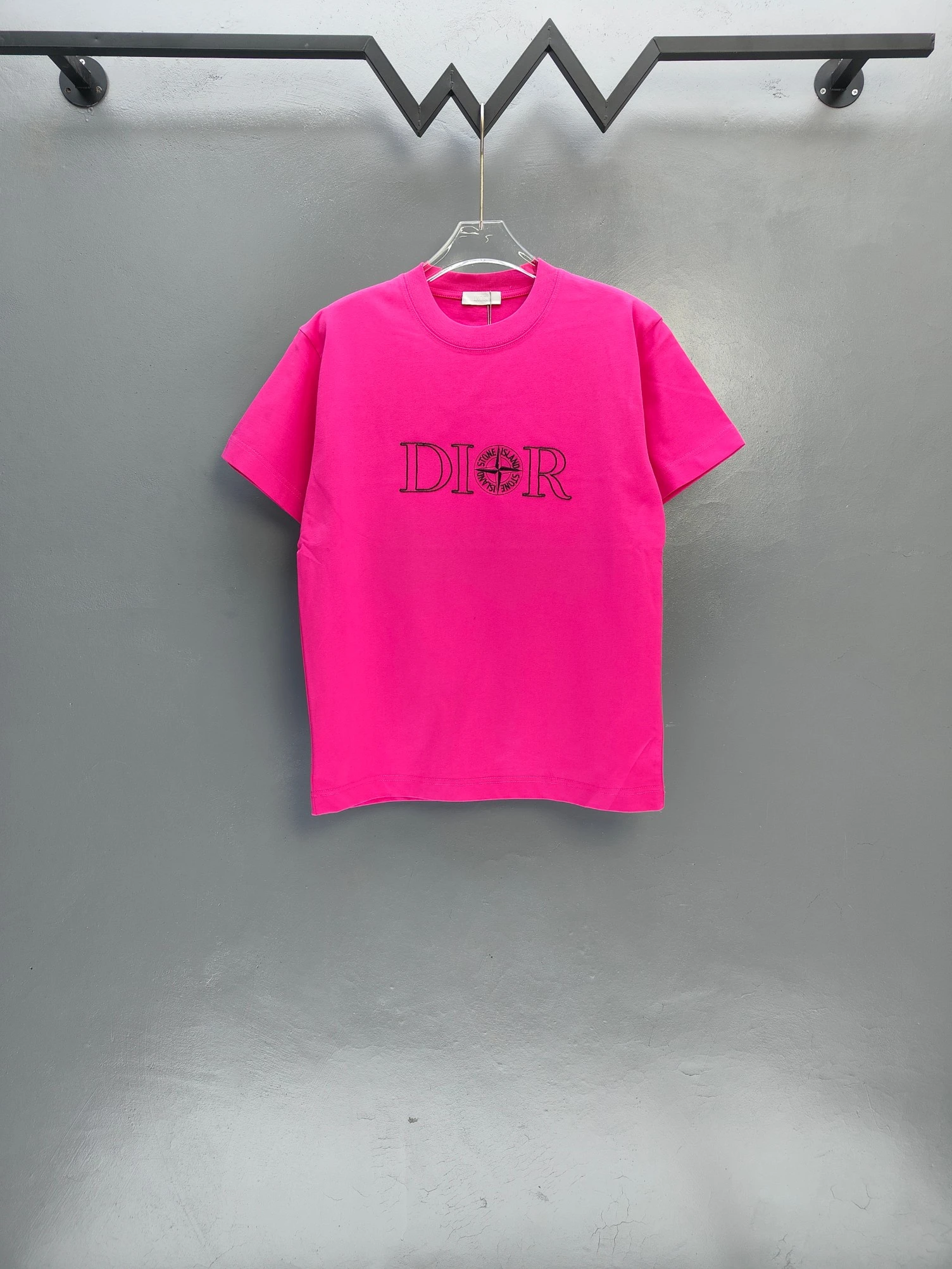 Dior T-Shirt — 455d8122