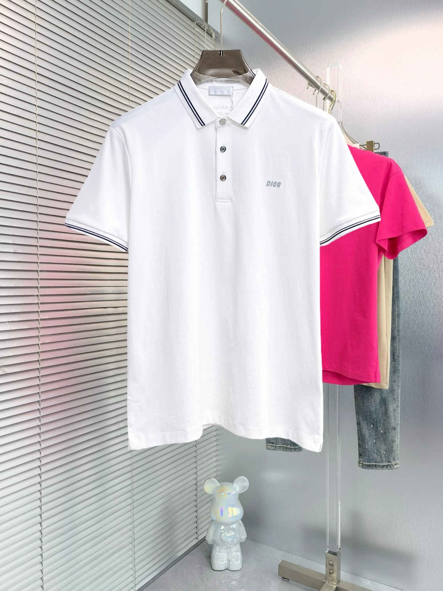 Dior T-Shirt — 10b4405d