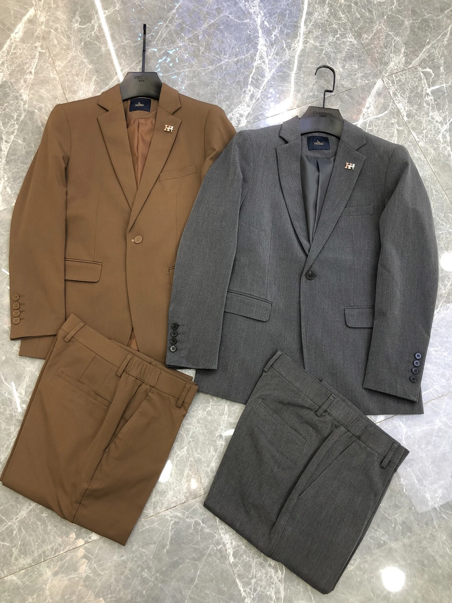 Matching Sets — a0403132