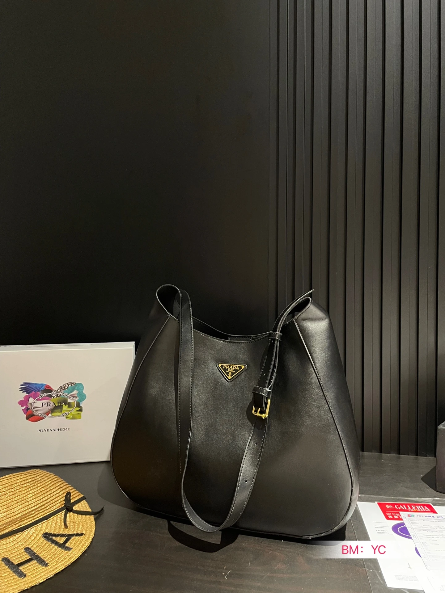 Prada Bag — 599ea765