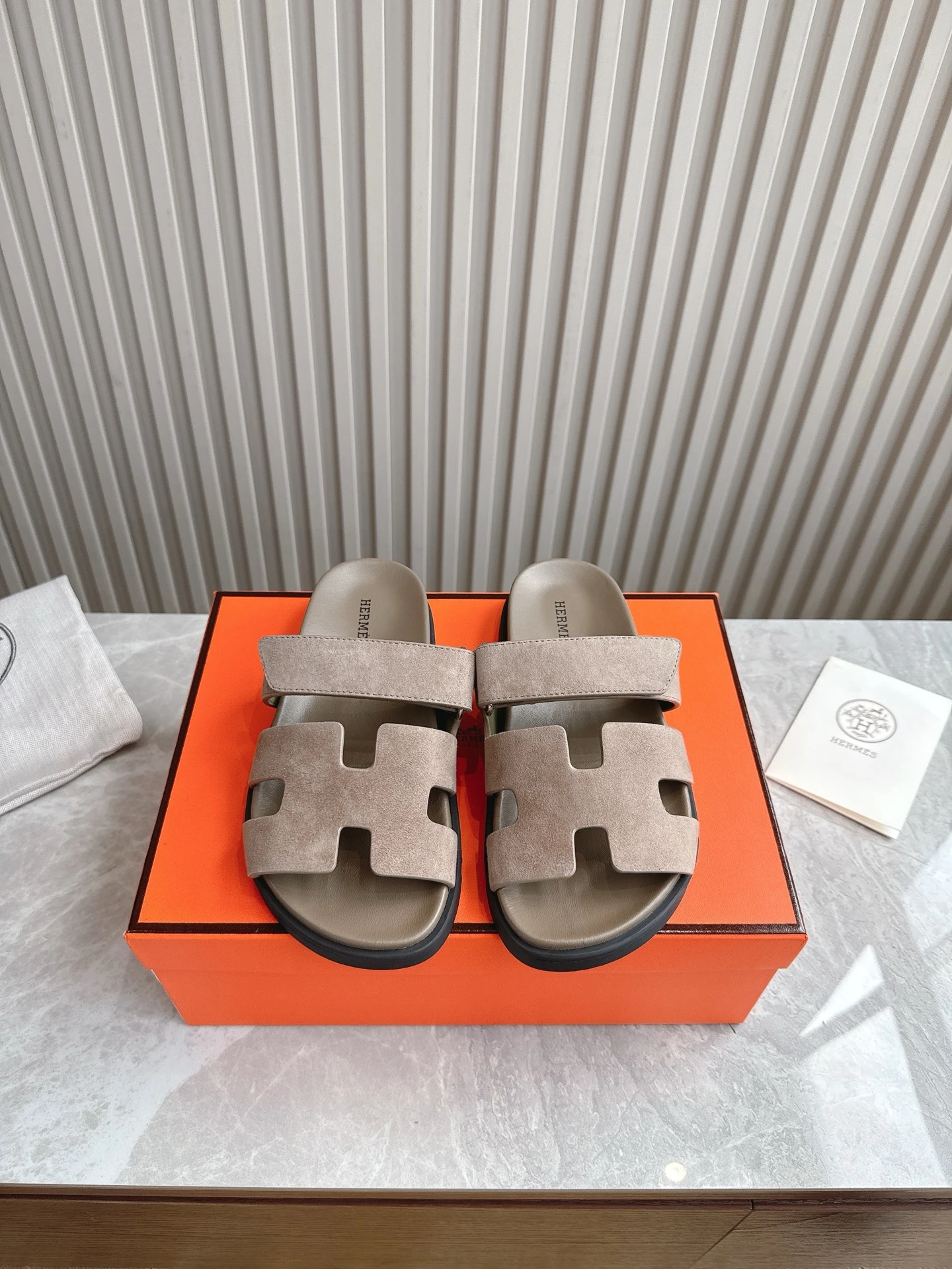 Hermès Slippers — 7f40a248