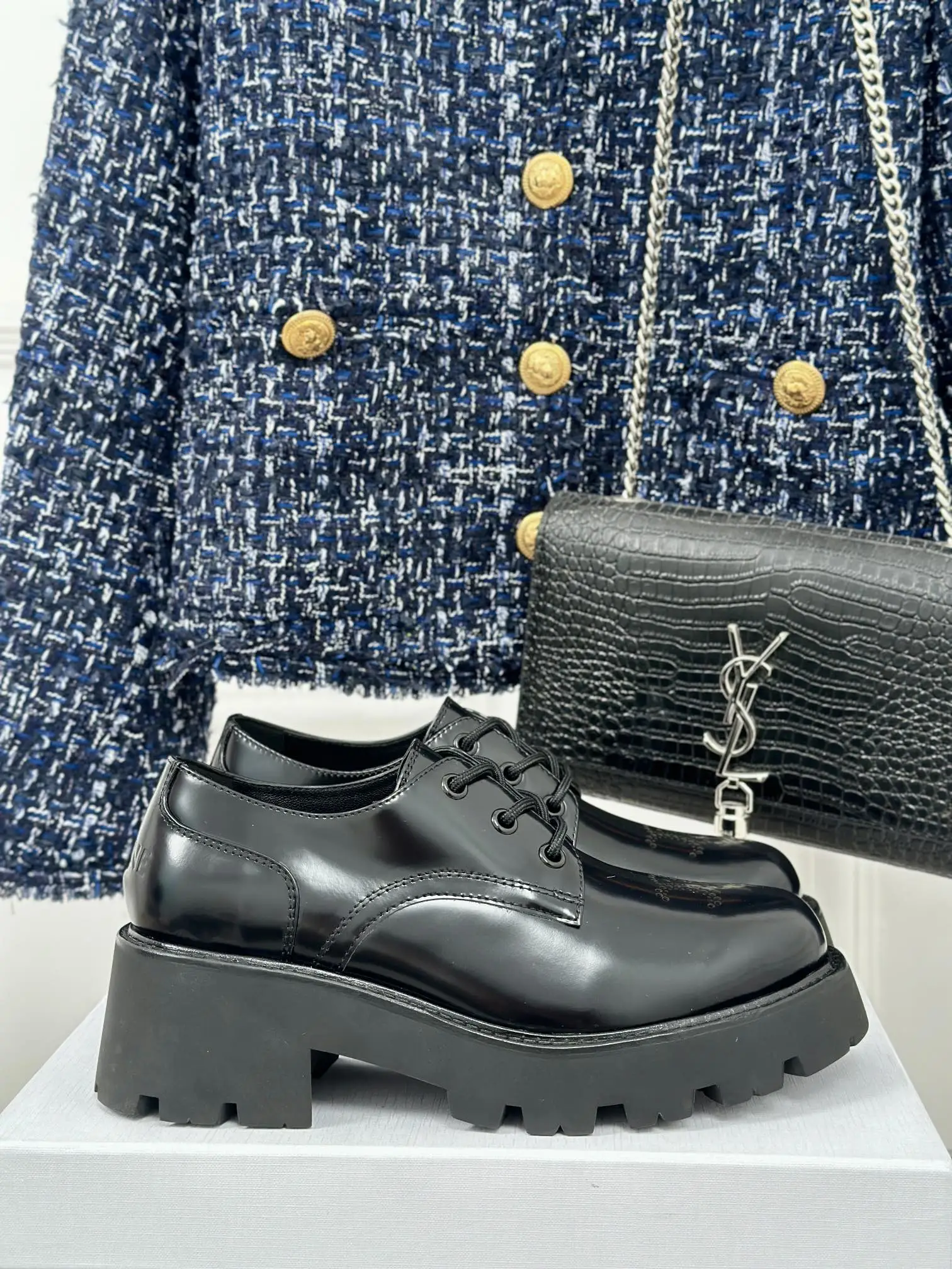 Celine Shoes — 47df1181