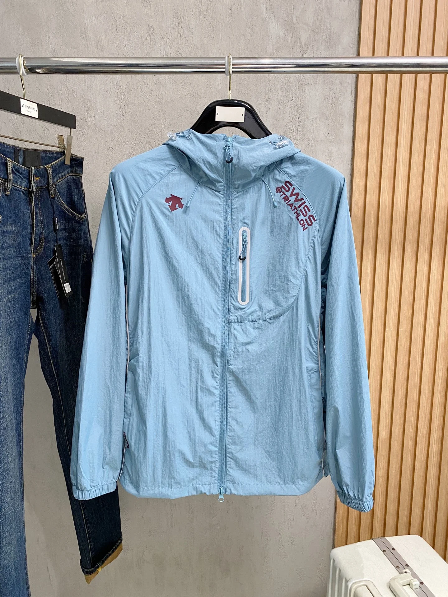 Jackets — 56266538