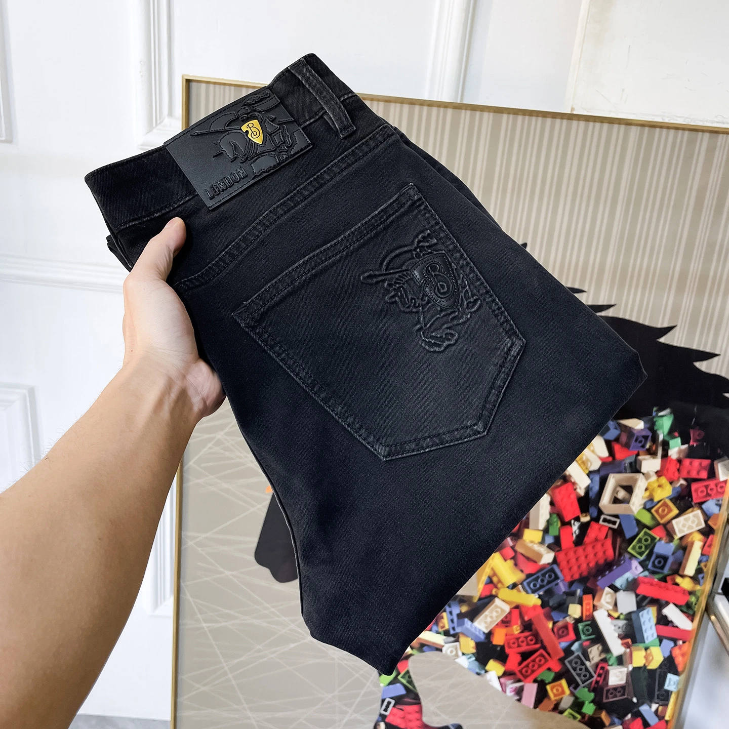 Burberry Jeans — 2091f408