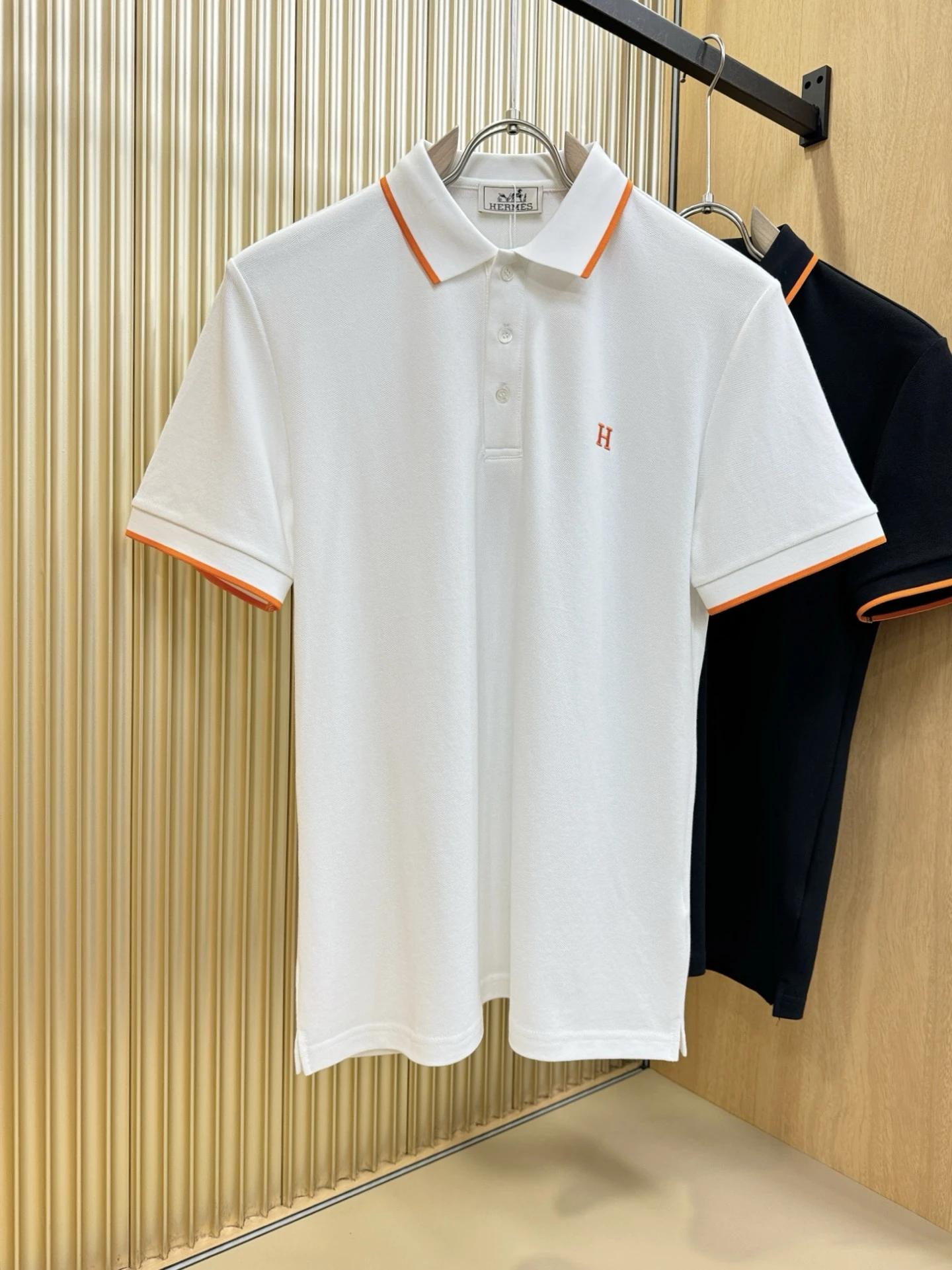 Hermès T-Shirt — f0267046