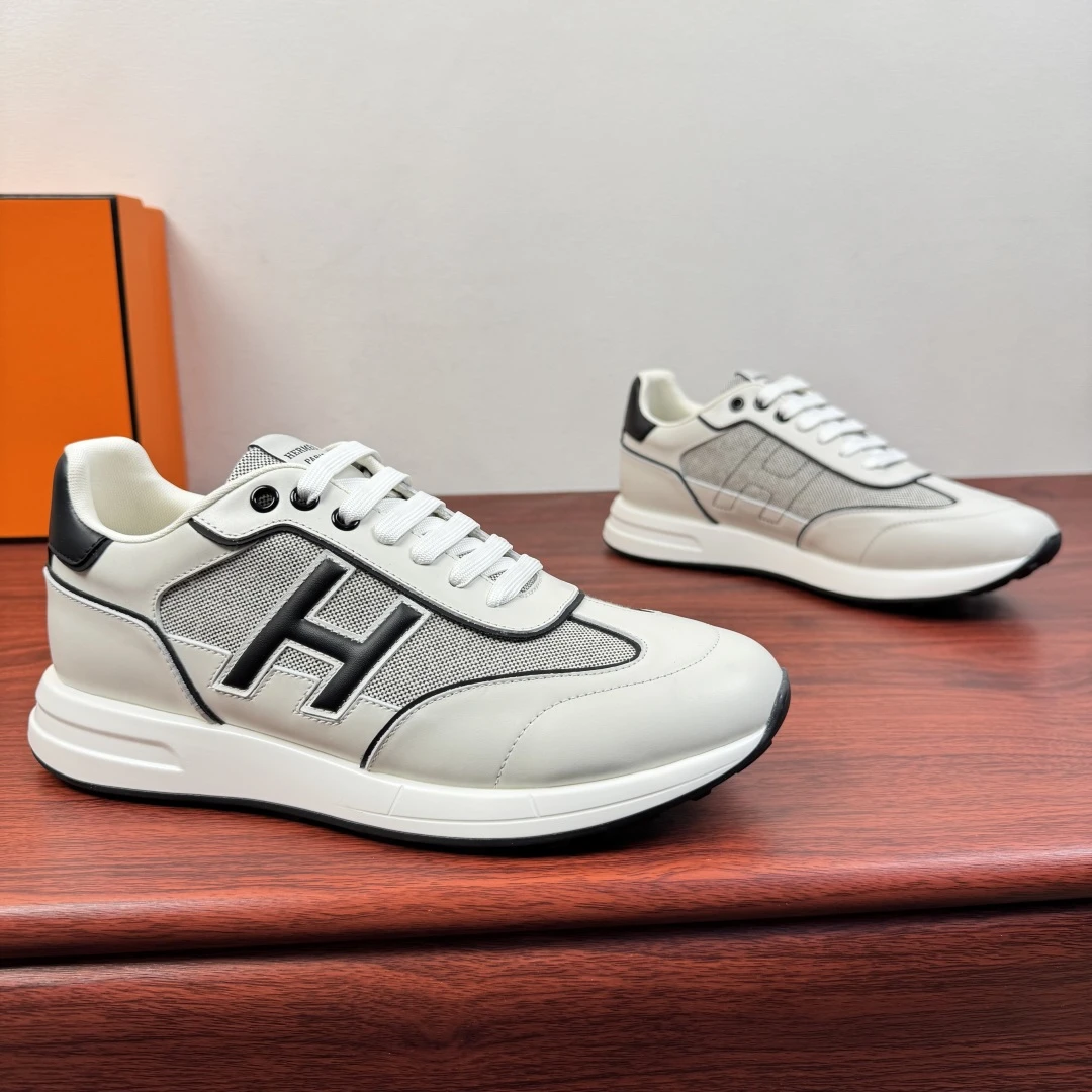 Hermès Sneakers — 719b00e0