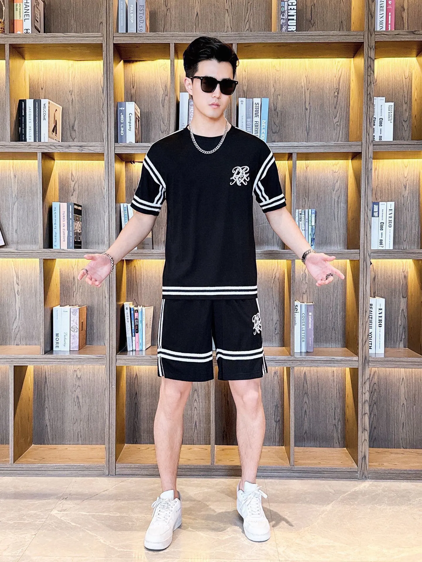 Dior T-Shirt — 0303c94a