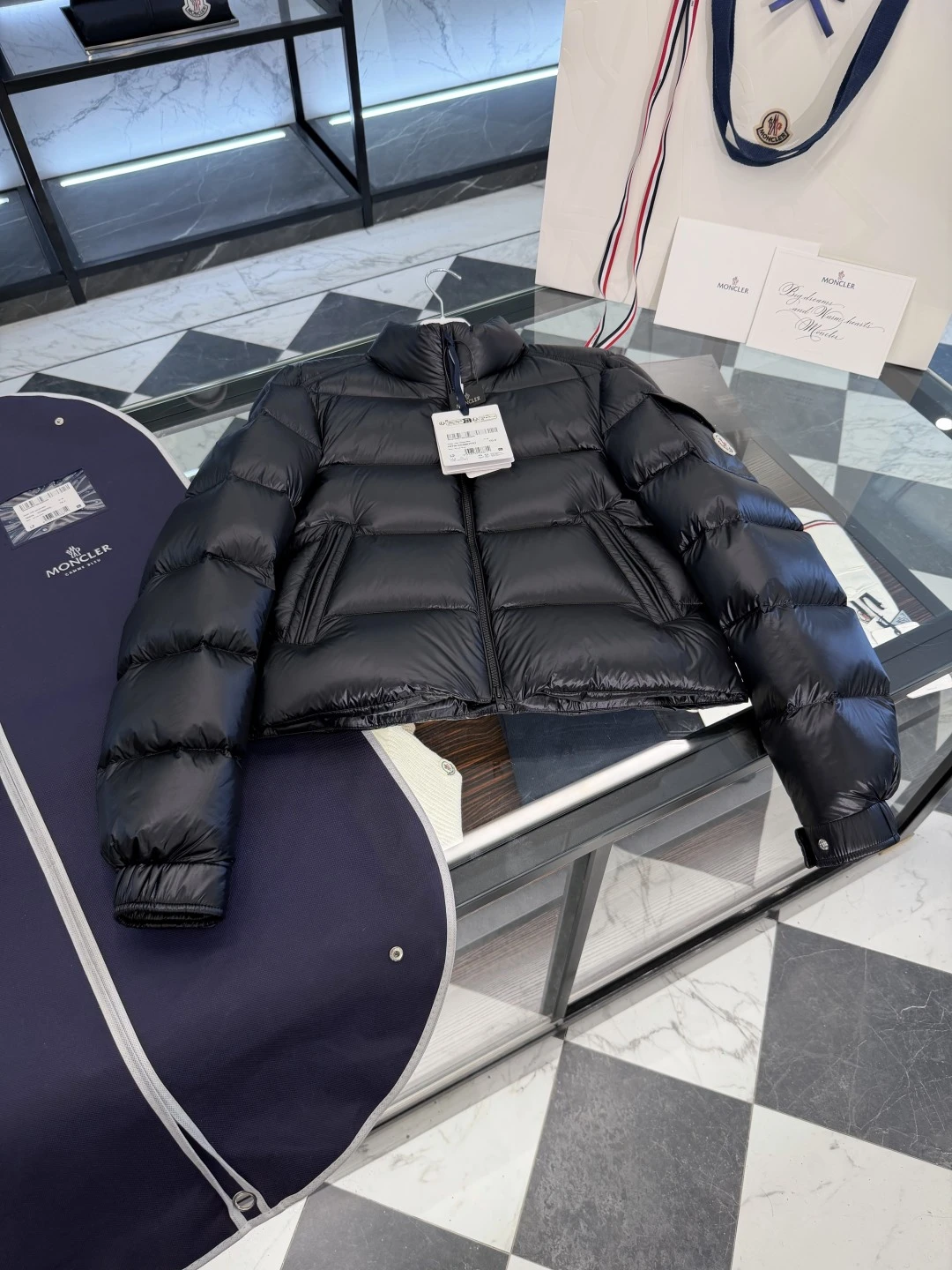 Moncler Down Jackets — d6ae9baa