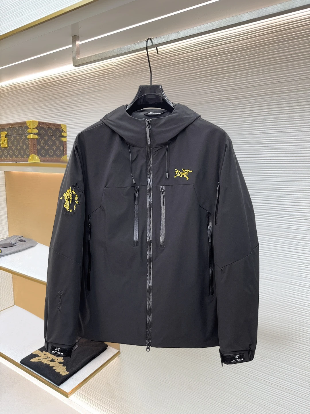 Jackets — 82df57aa