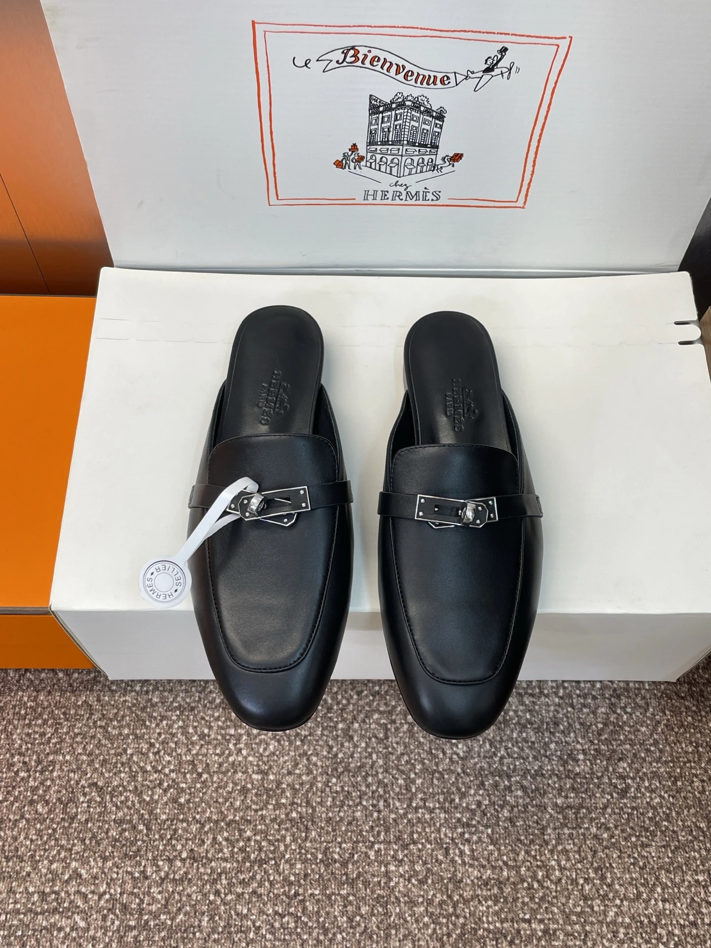 Hermès Slippers — 155177c5