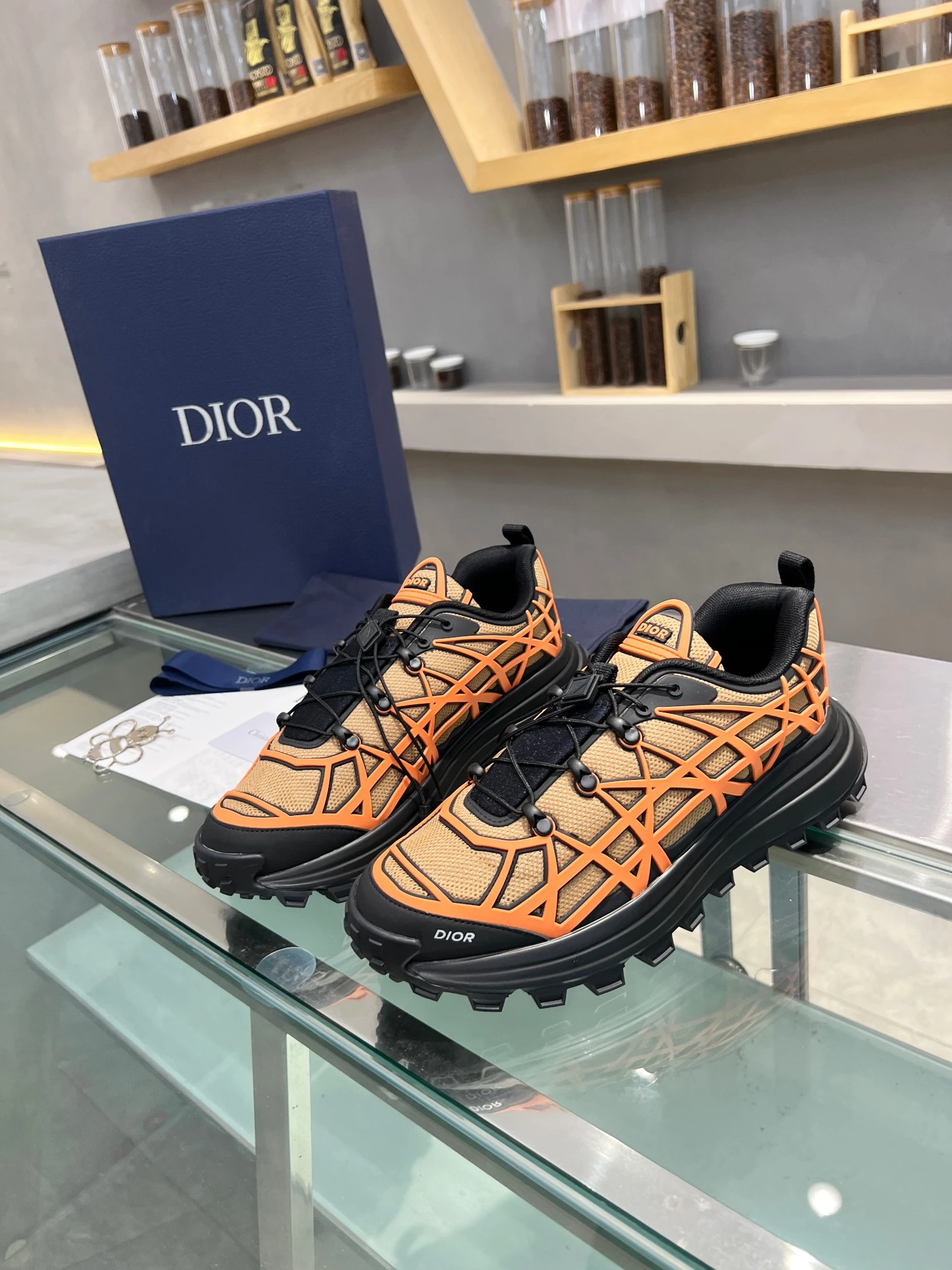 Dior Sneakers — 7d7d110f