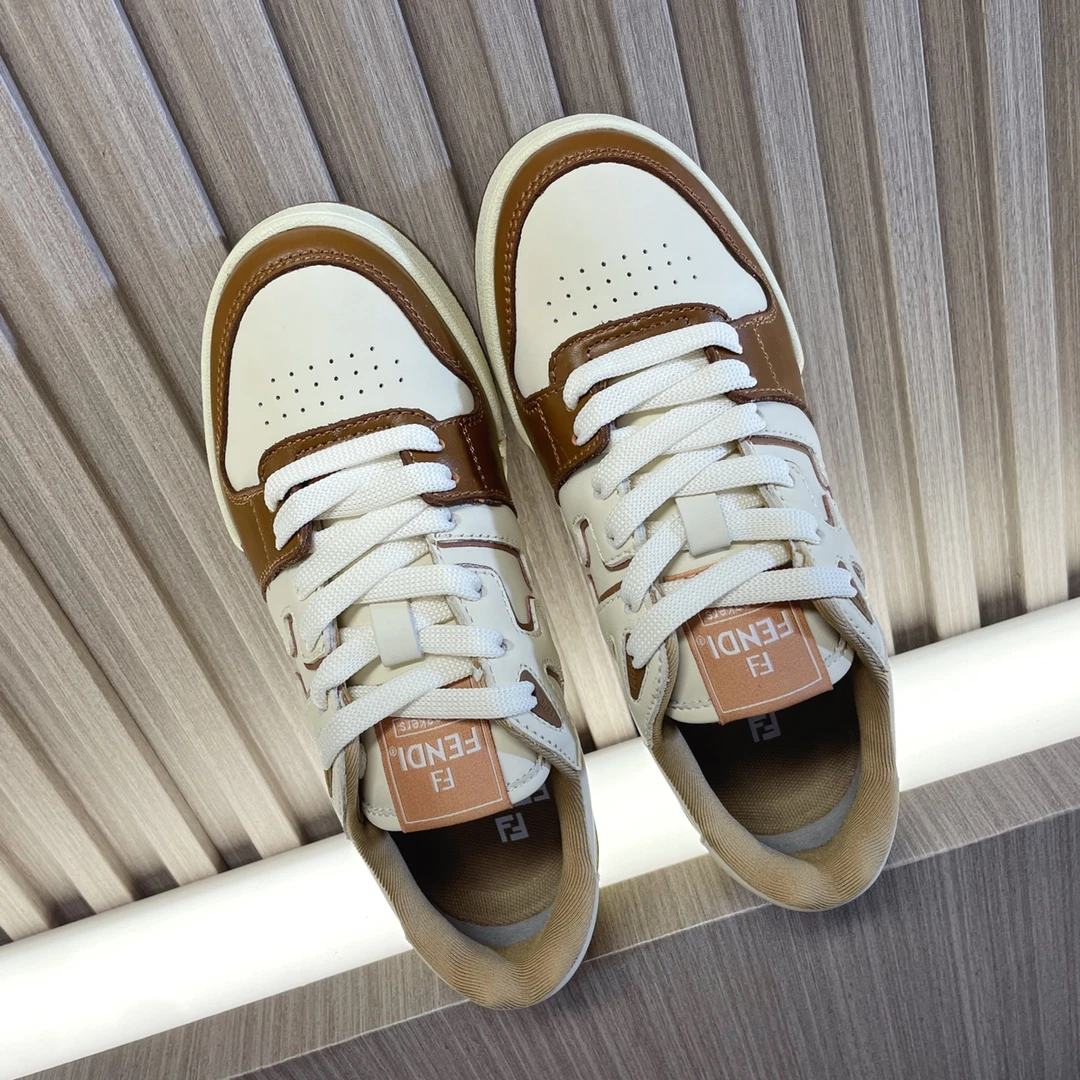 Fendi Sneakers — 8bb1f88e