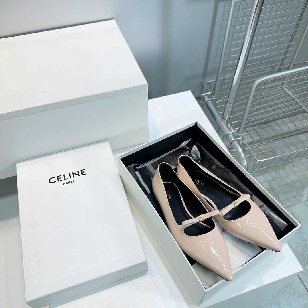 Celine Shoes — 25091754