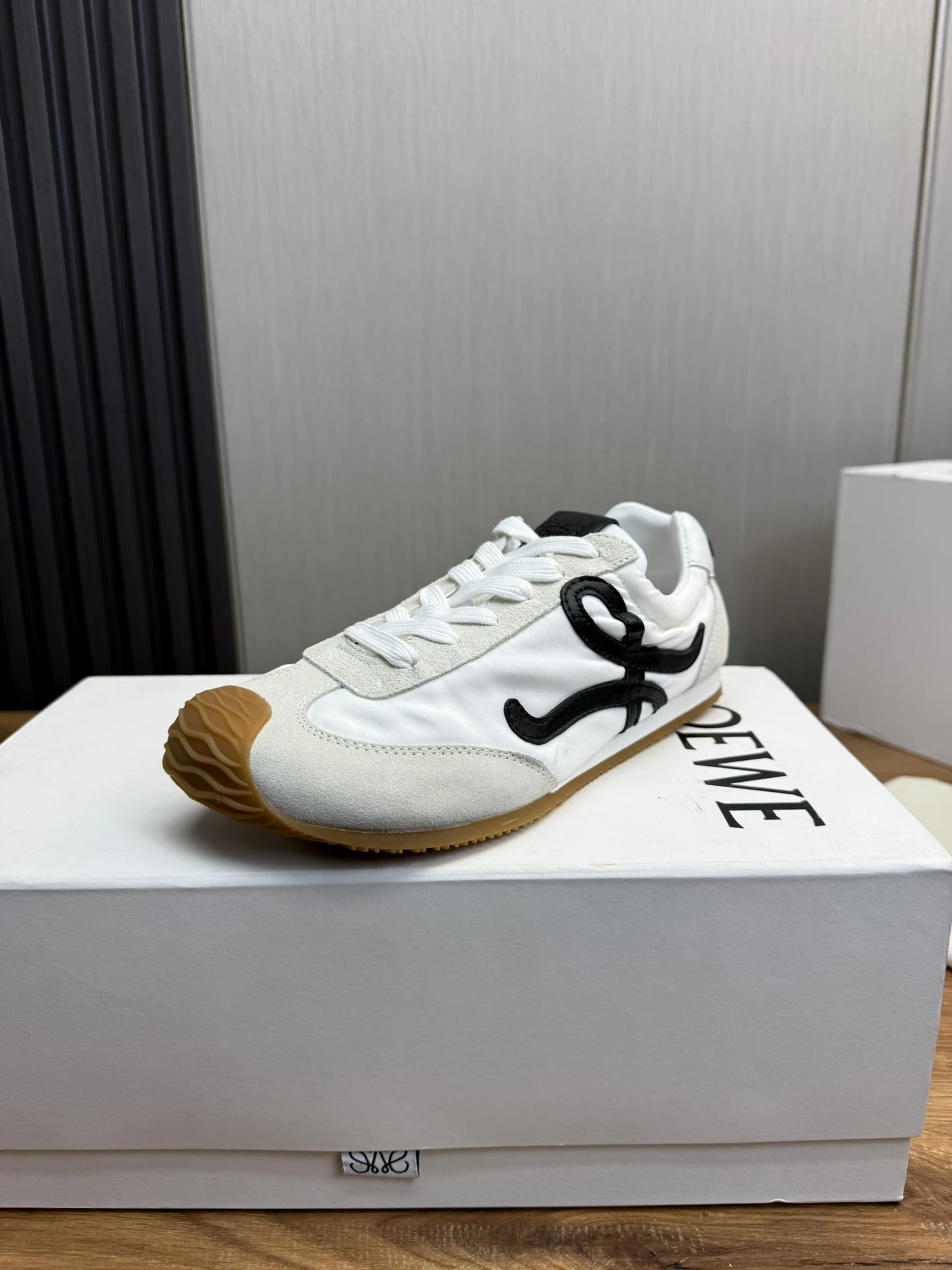 Loewe Sneakers — 55010ea9