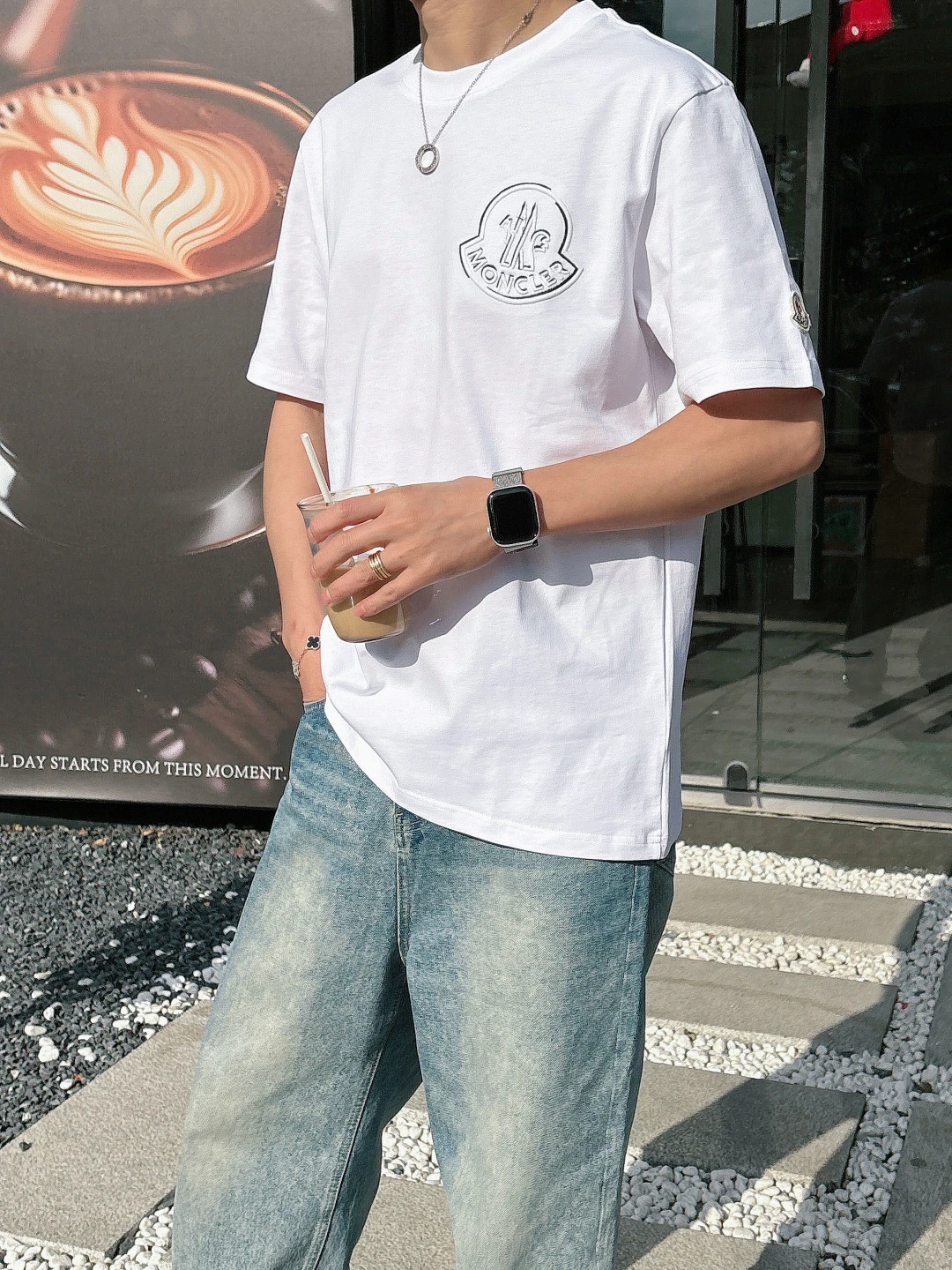Moncler T-Shirt — 8a39543d