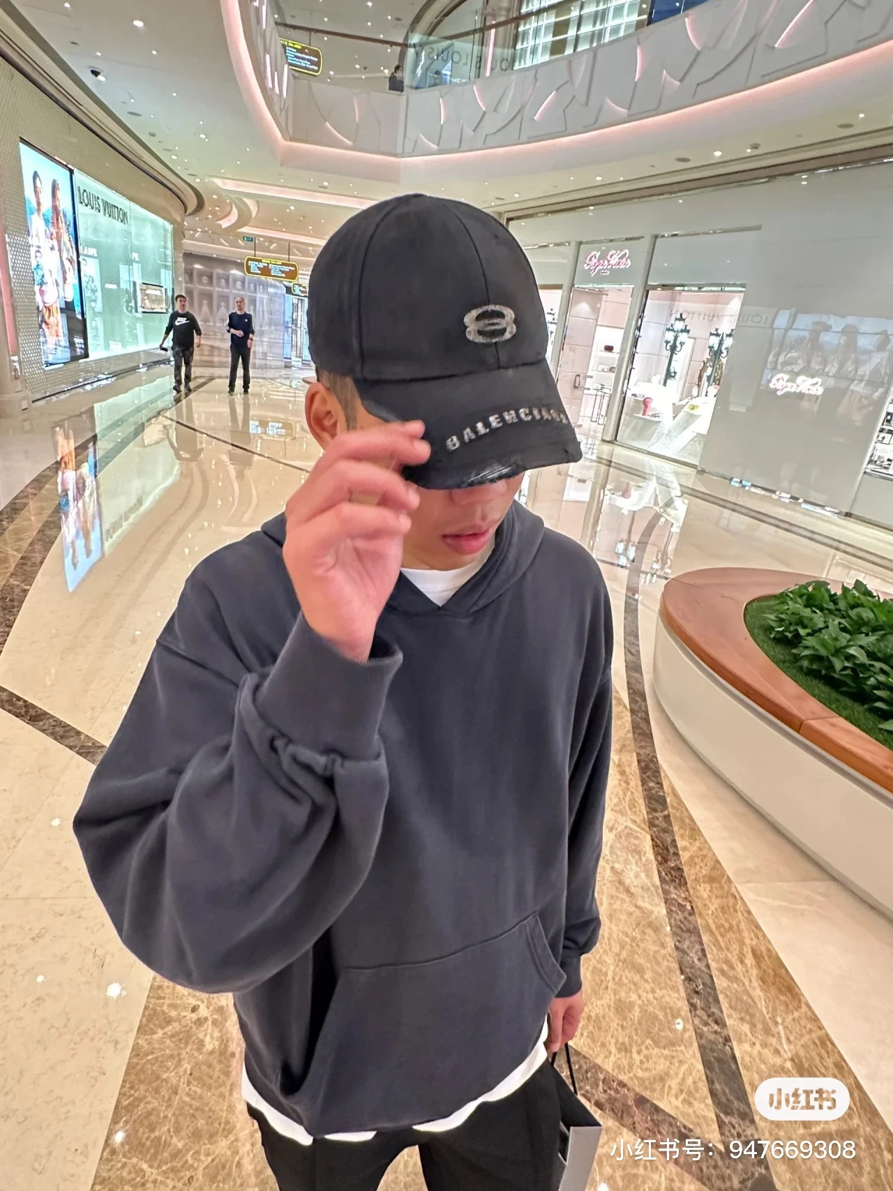 Balenciaga Hat — 0a318474