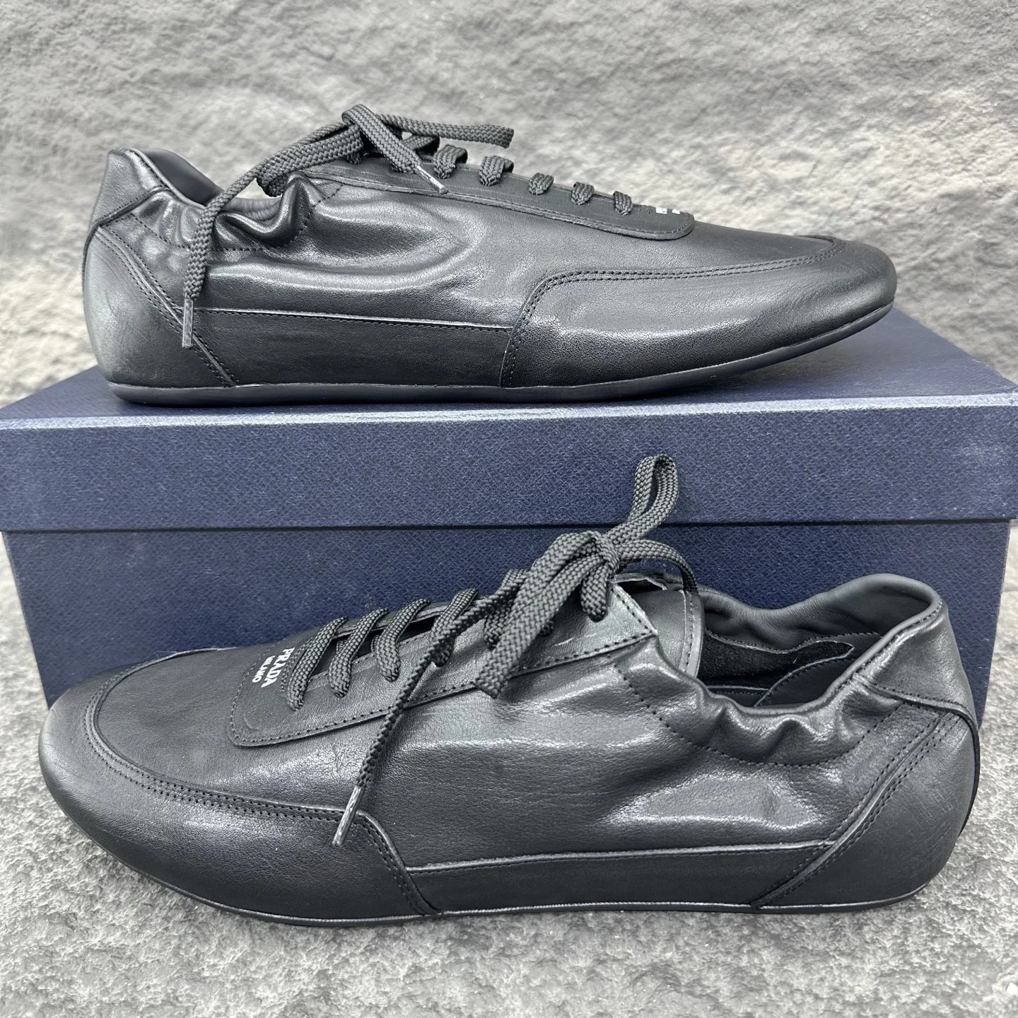Prada Shoes — 555282e3