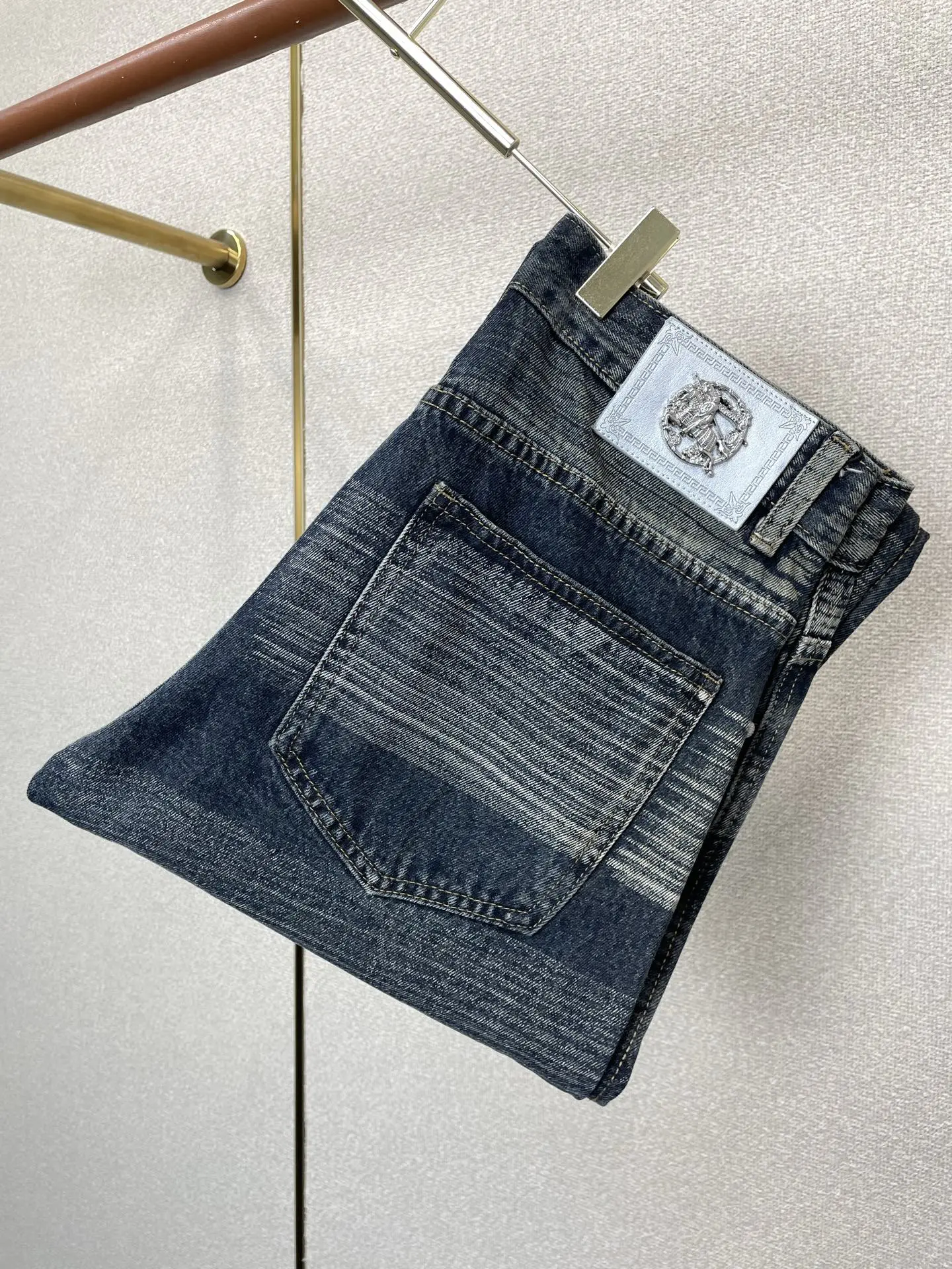 Burberry Jeans — 1ab2663f