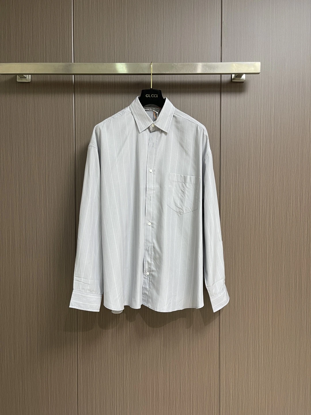 Shirts — d8019890