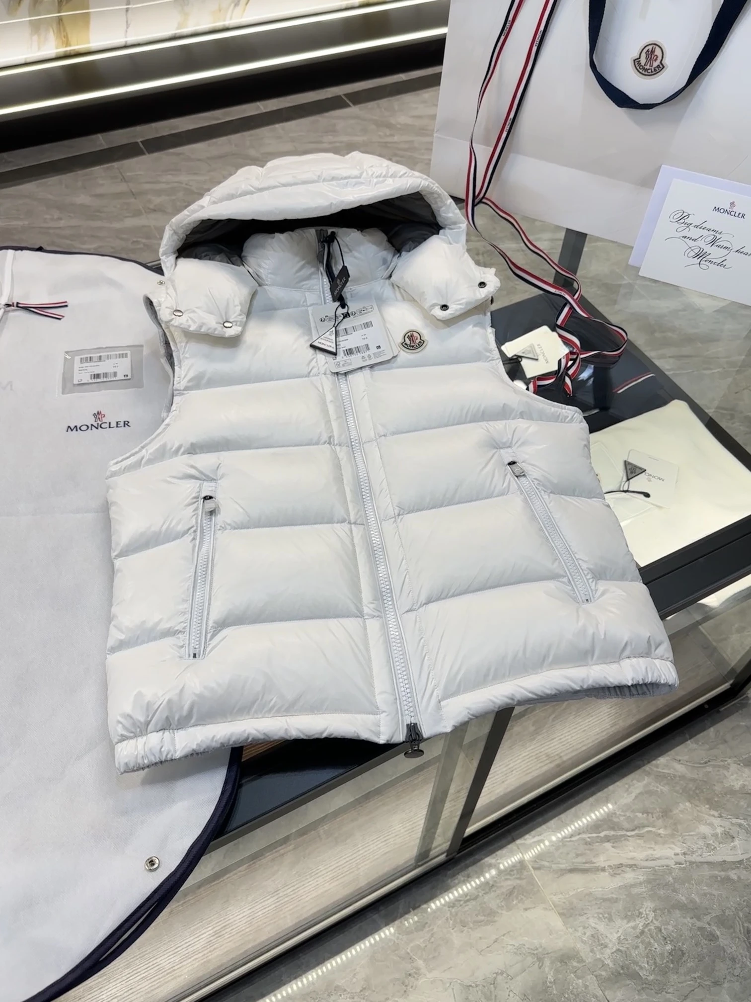 Moncler Down Jacket — 224b1760