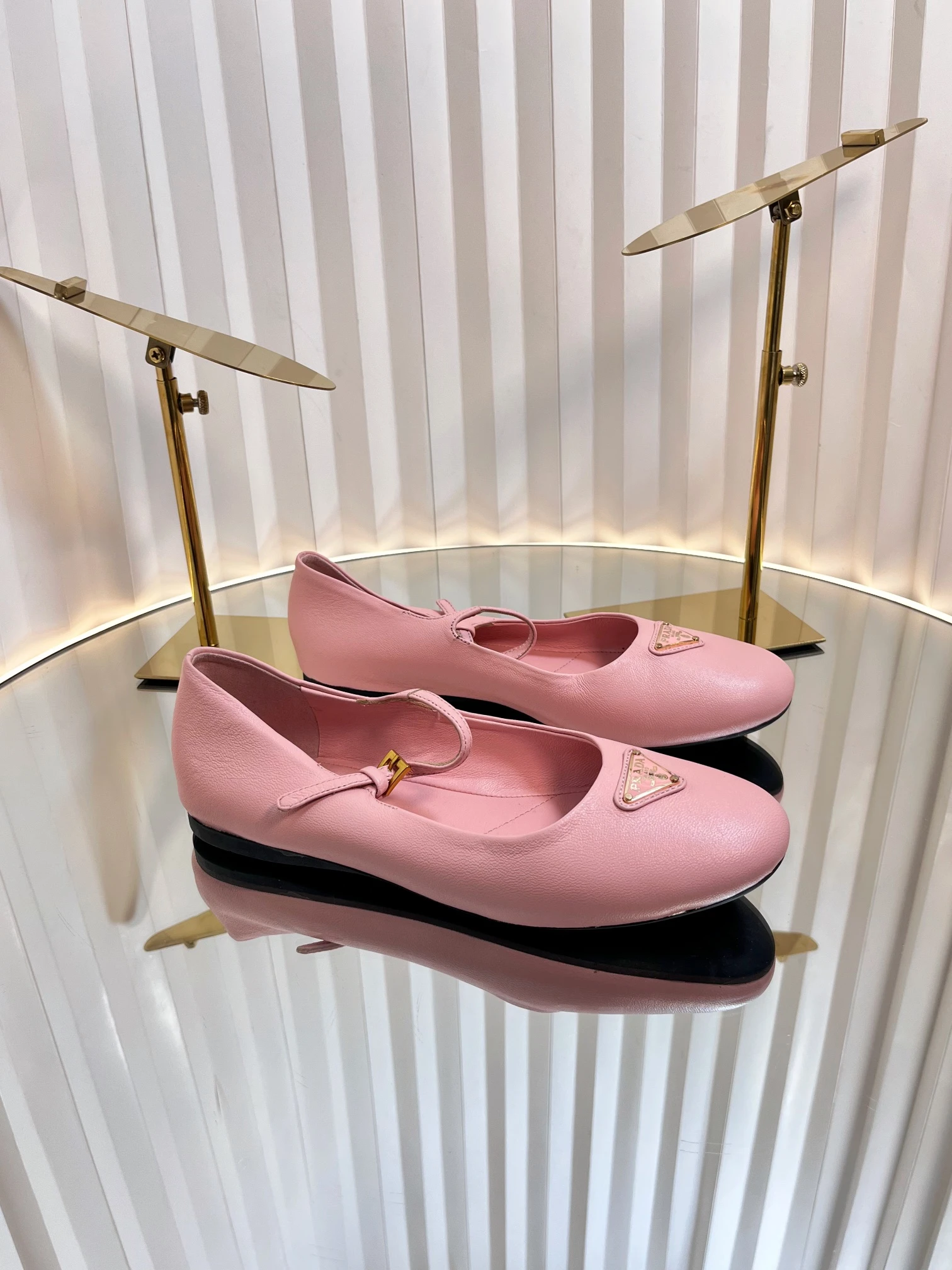 Prada Shoes — 9e66d56b
