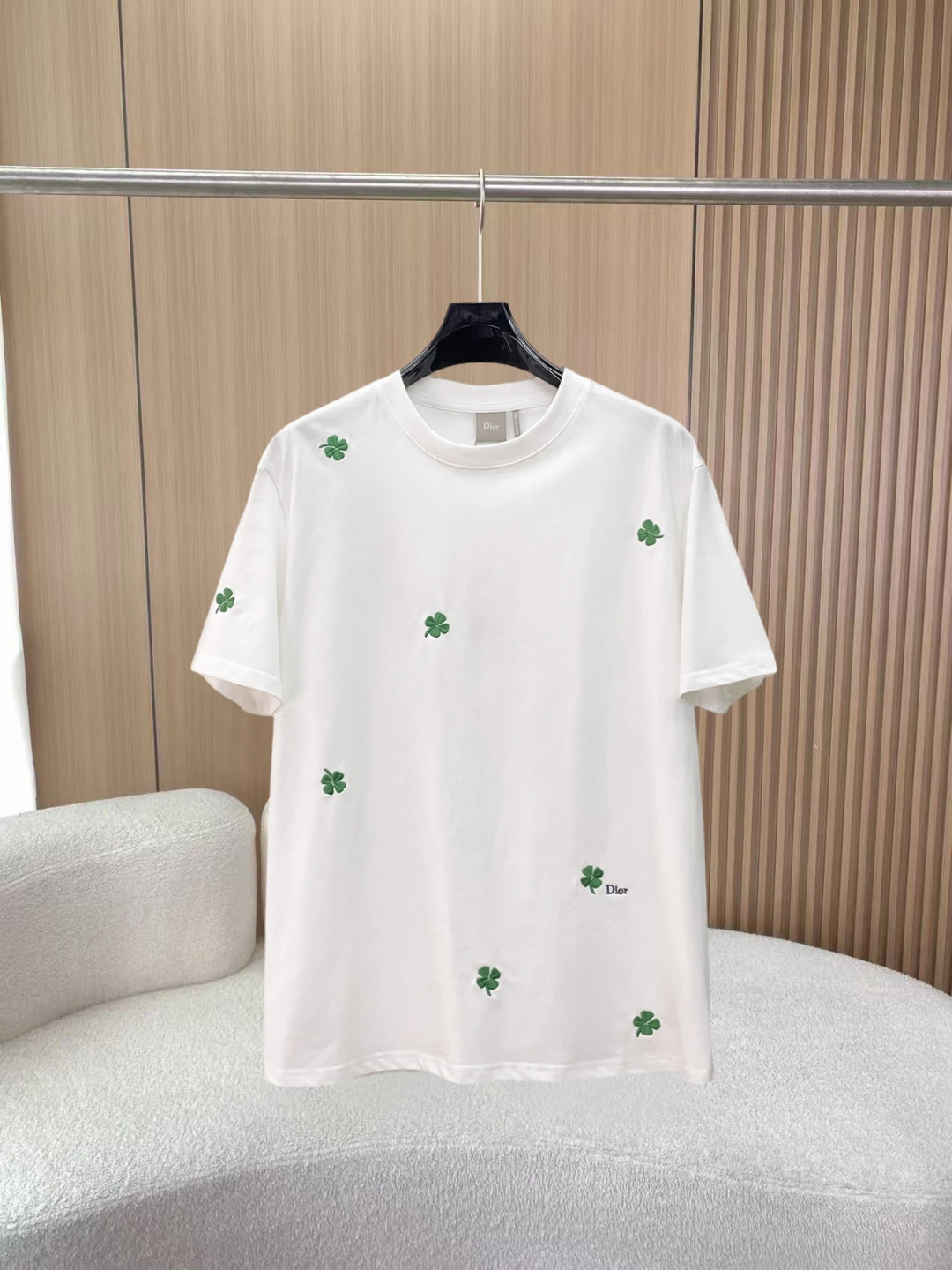 Dior T-Shirt — 7a5e1bb4