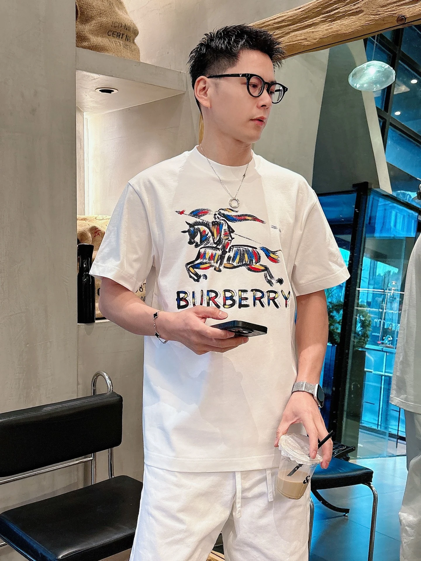 Burberry T-Shirt — 52839281