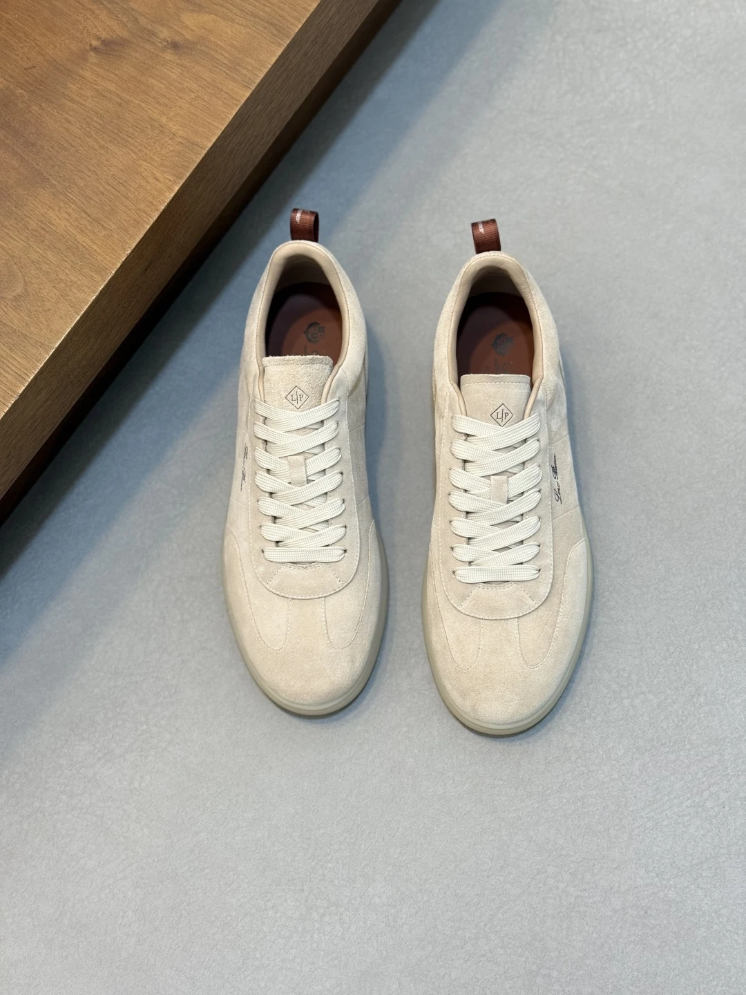 Loro Piana Sneakers — 49f38eae