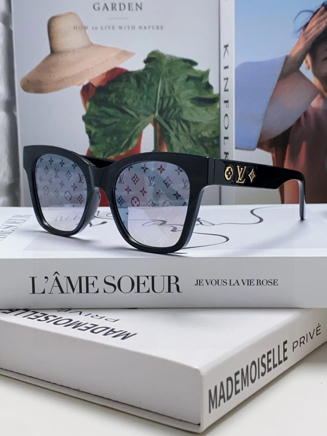 Louis Vuitton Eyewear — b9f27cd7