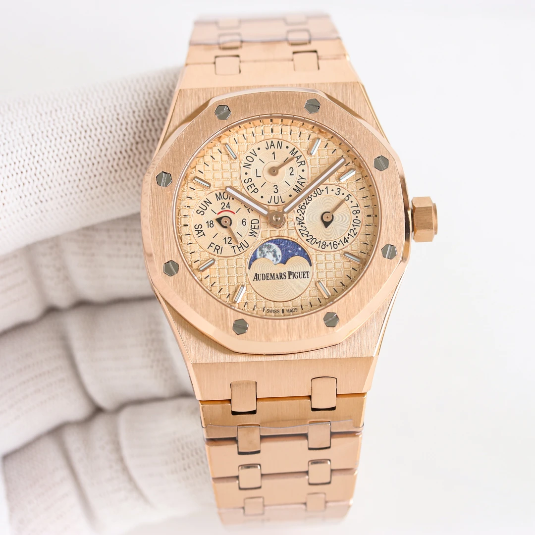 Audemars Piguet Watch — 4fb05f9f