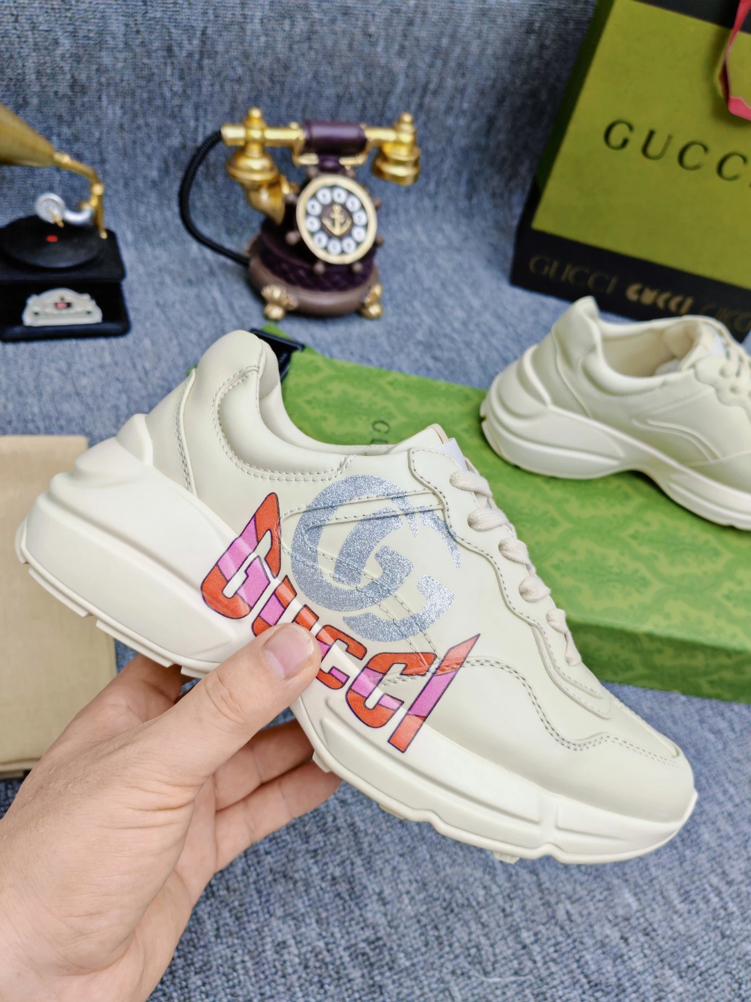 Gucci Shoes — 06e2c464