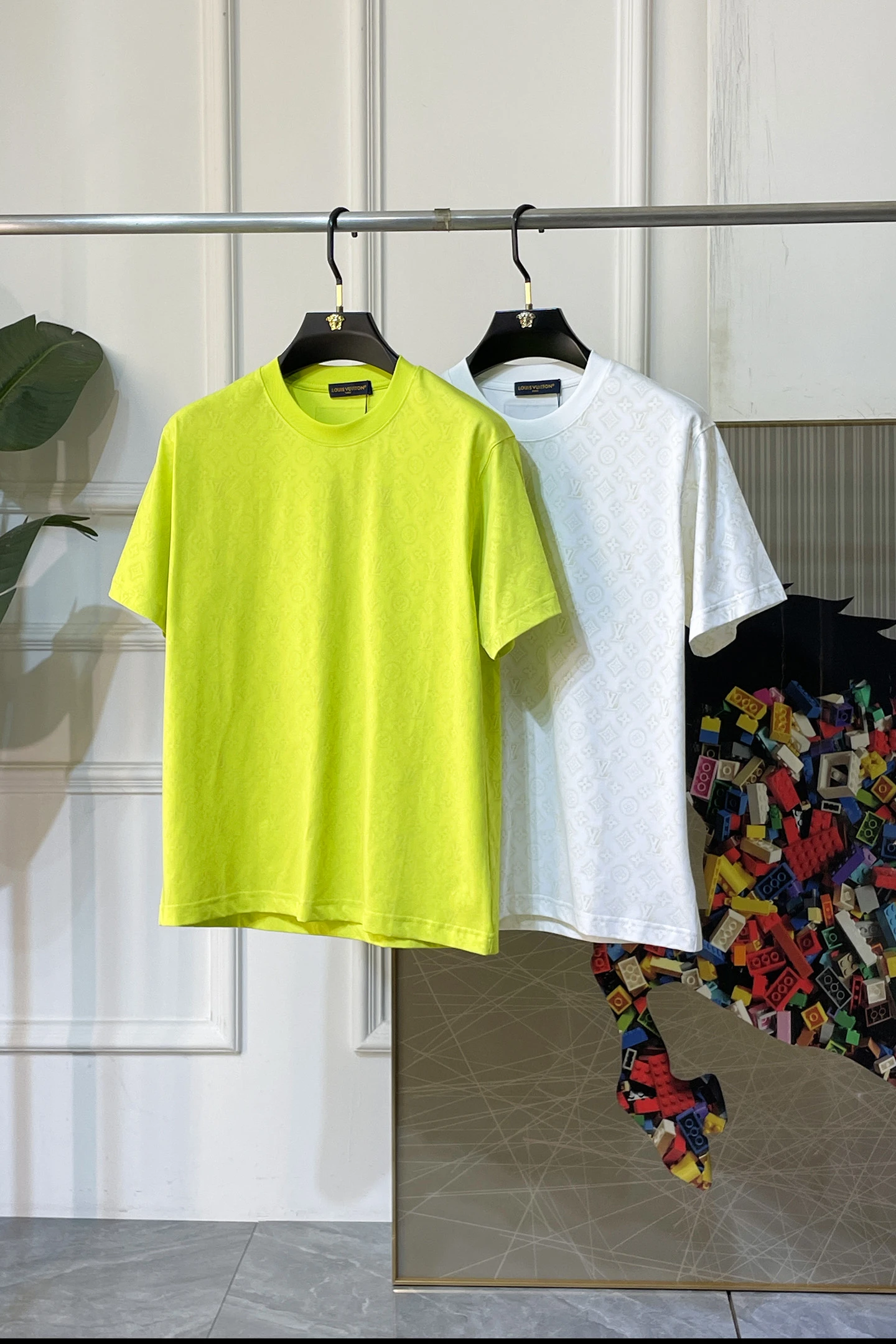 Louis Vuitton T-Shirt — 7ace9d68