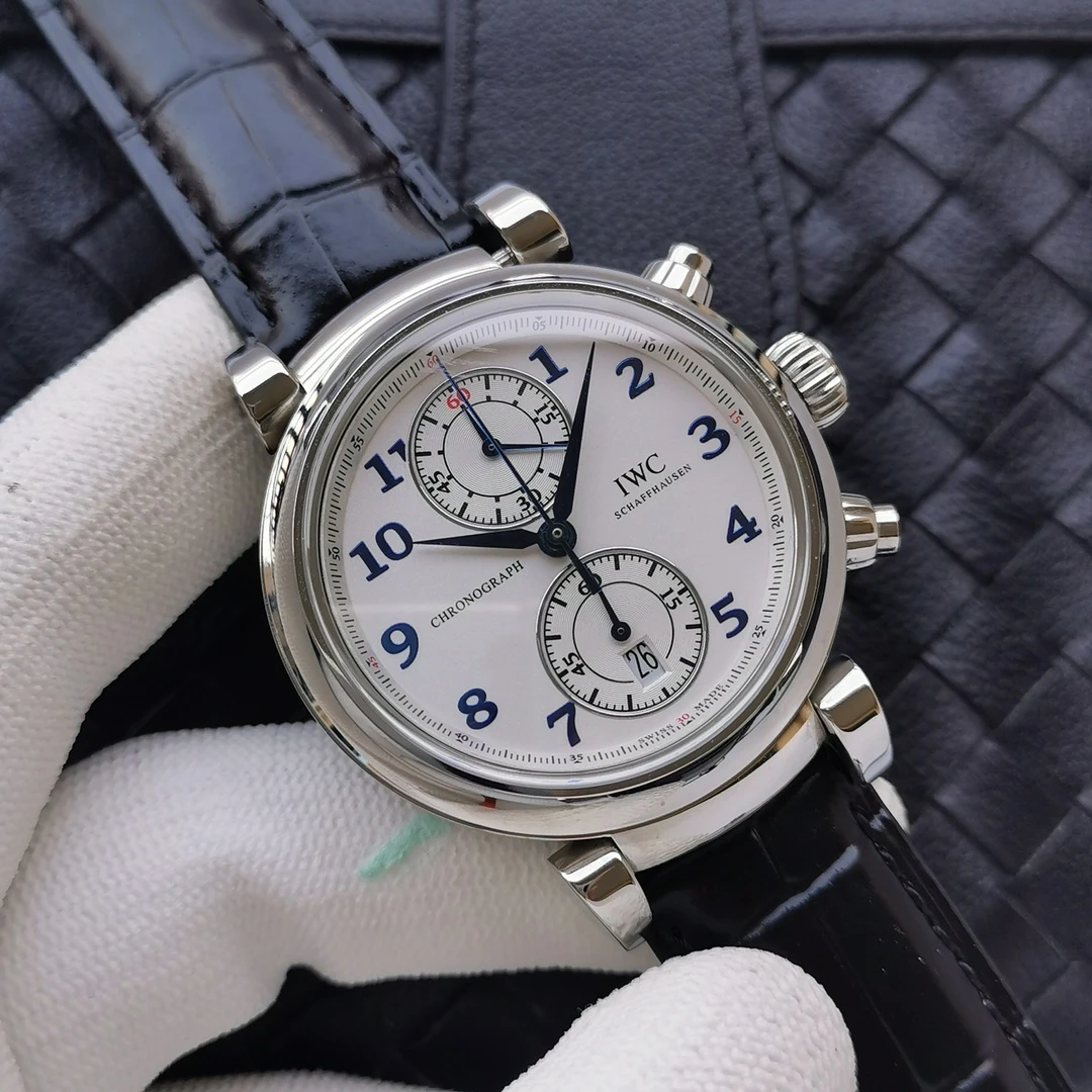 IWC Watch — d43c46f0