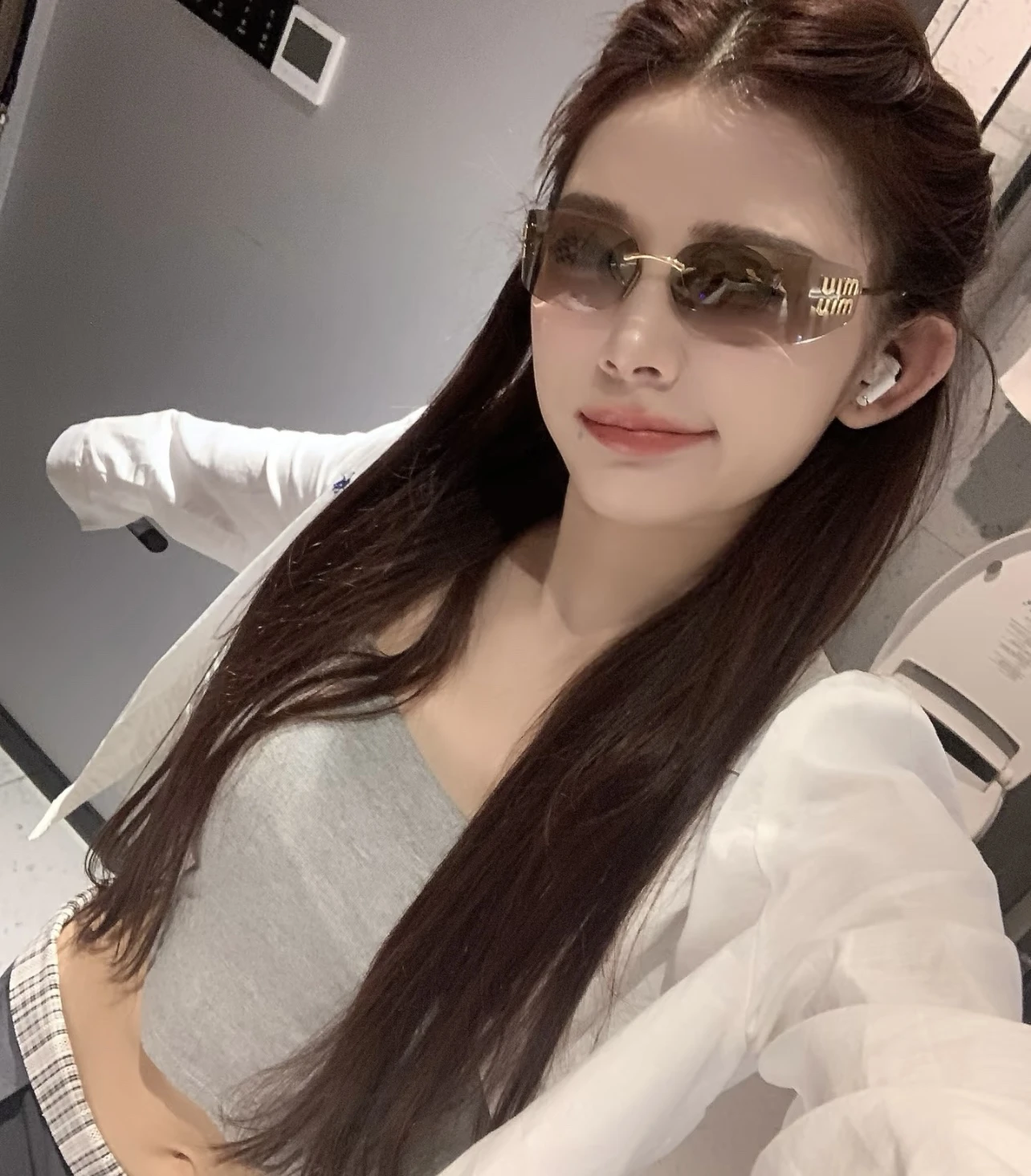 Miu Miu Eyewear — bcfcec33