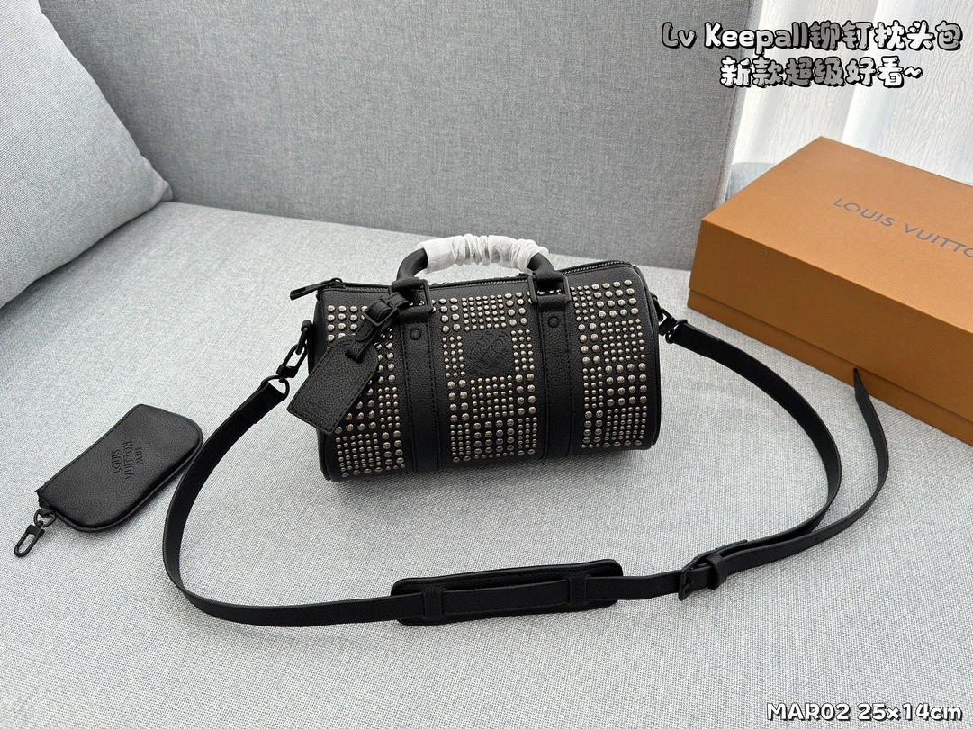 Louis Vuitton Bag — aab91dd7